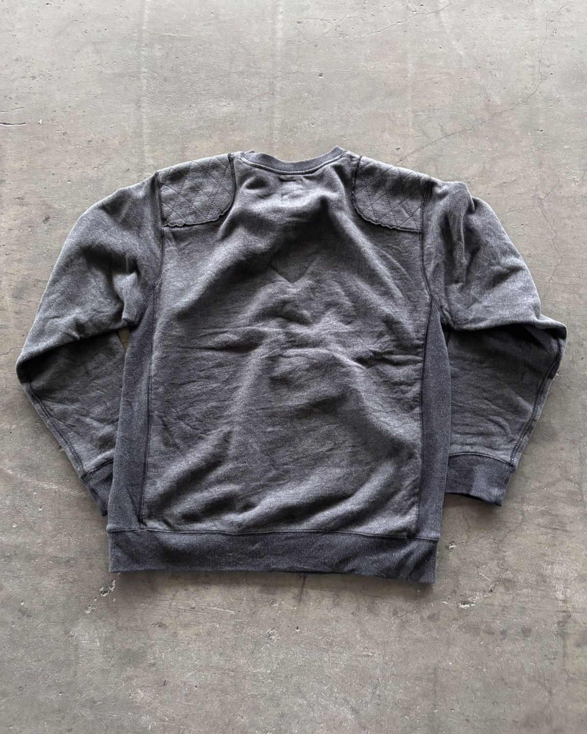 Japanese Brand × Stussy 2000s Stussy Tribe Japan Crewneck Size US L / EU 52-54 / 3 - 10 Thumbnail