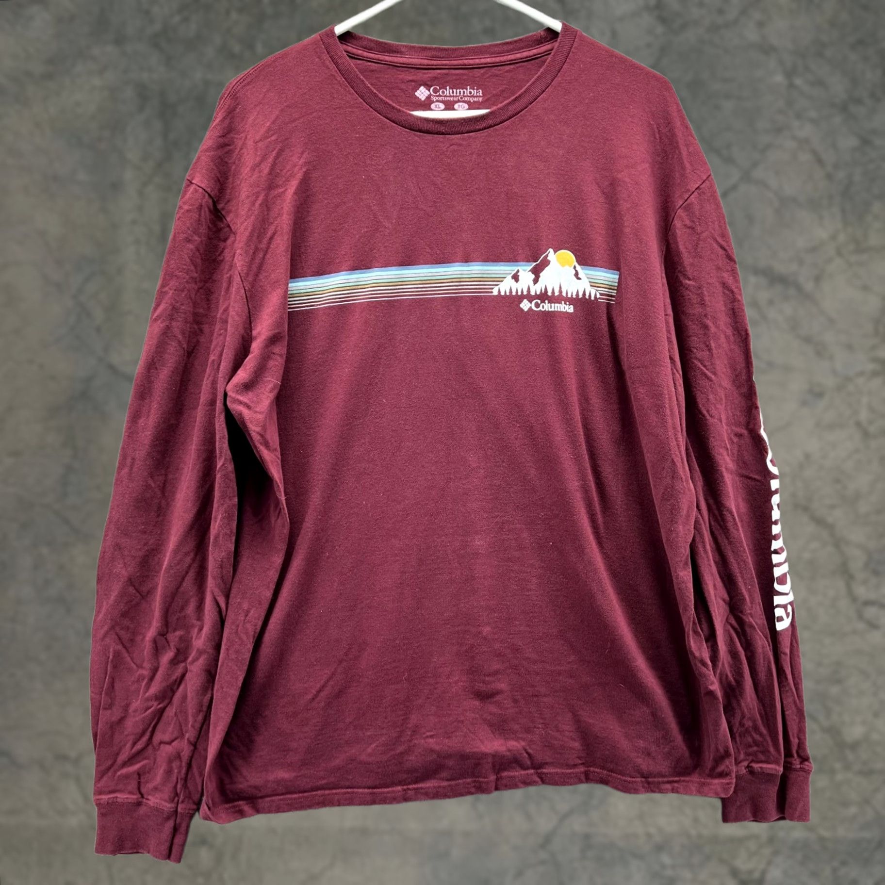 Vintage Columbia Shirt Mens XL Burgundy Long Sleeve Graphic Mountains Outdoor Cotton Tee Size US XL / EU 56 / 4 - 1 Thumbnail