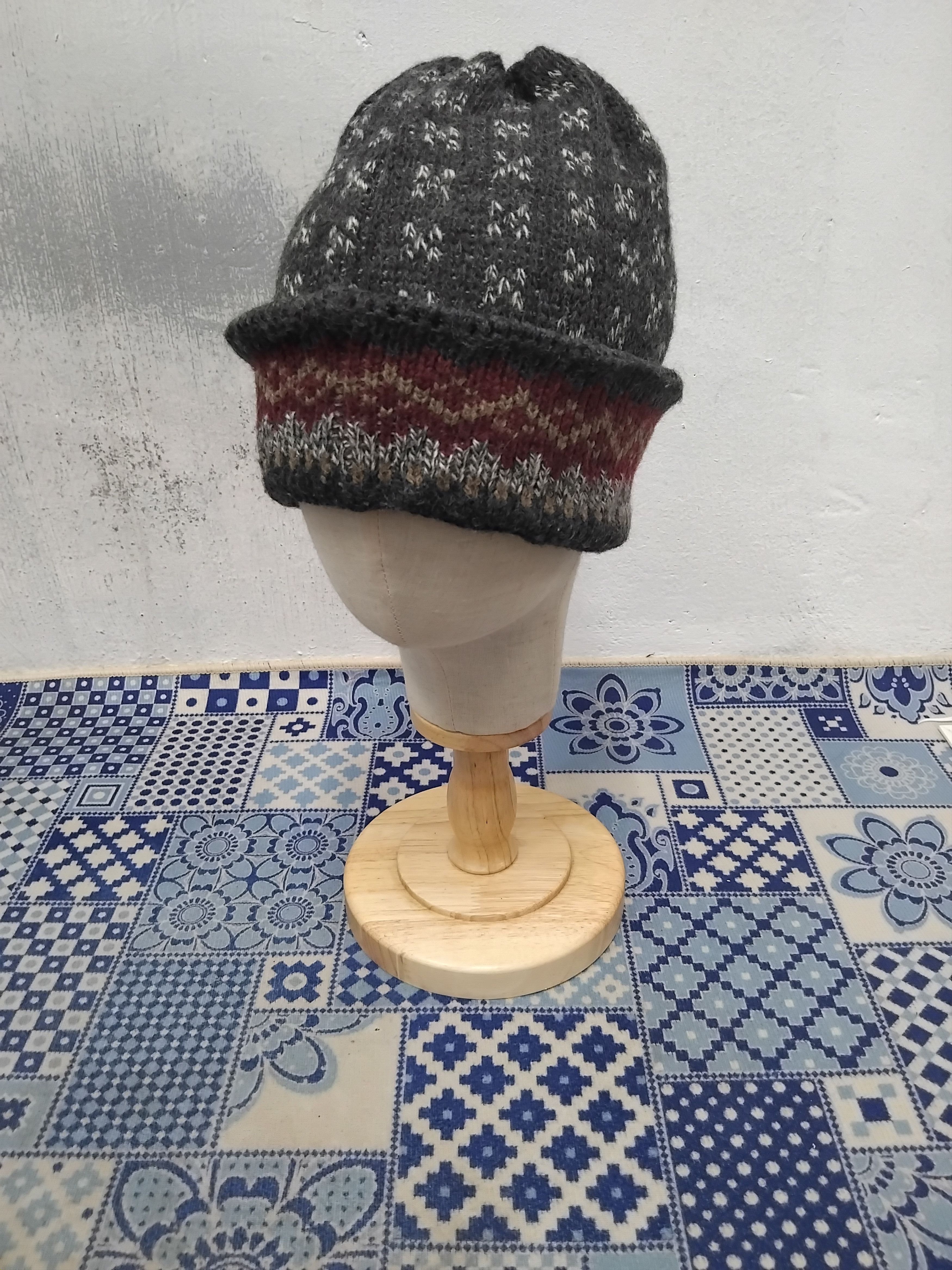 Japanese Brand 💥Seger grey abstract beanie Size ONE SIZE - 1 Thumbnail