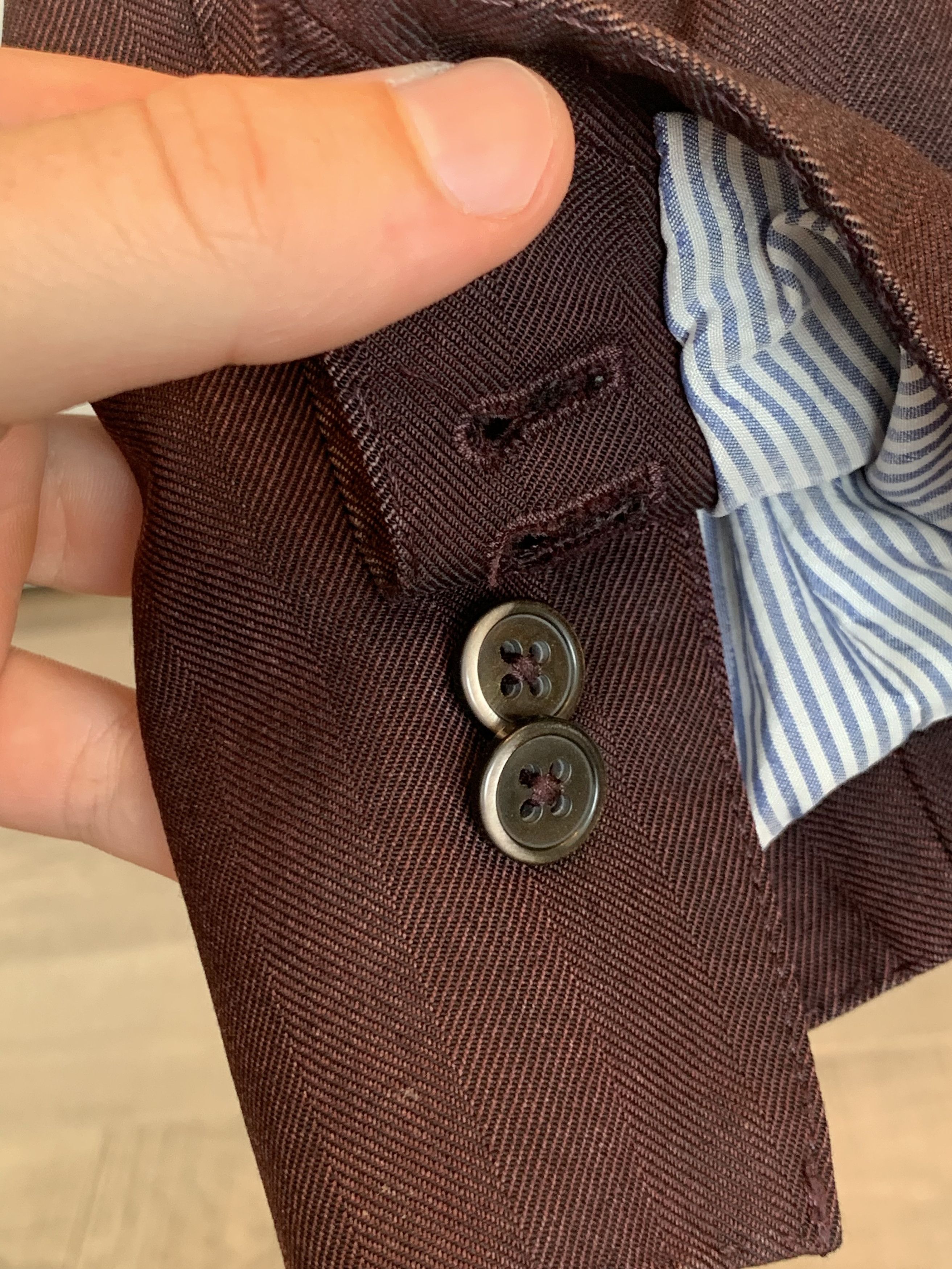 Neiman Marcus Neiman Marcus Burgundy Italian Blazer Size 40R - 4 Thumbnail