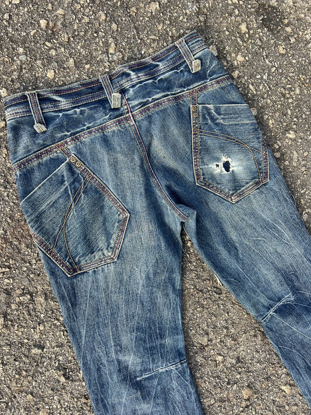Japanese Brand Unknown Distressed Denim Size US 32 / EU 48 - 8 Thumbnail
