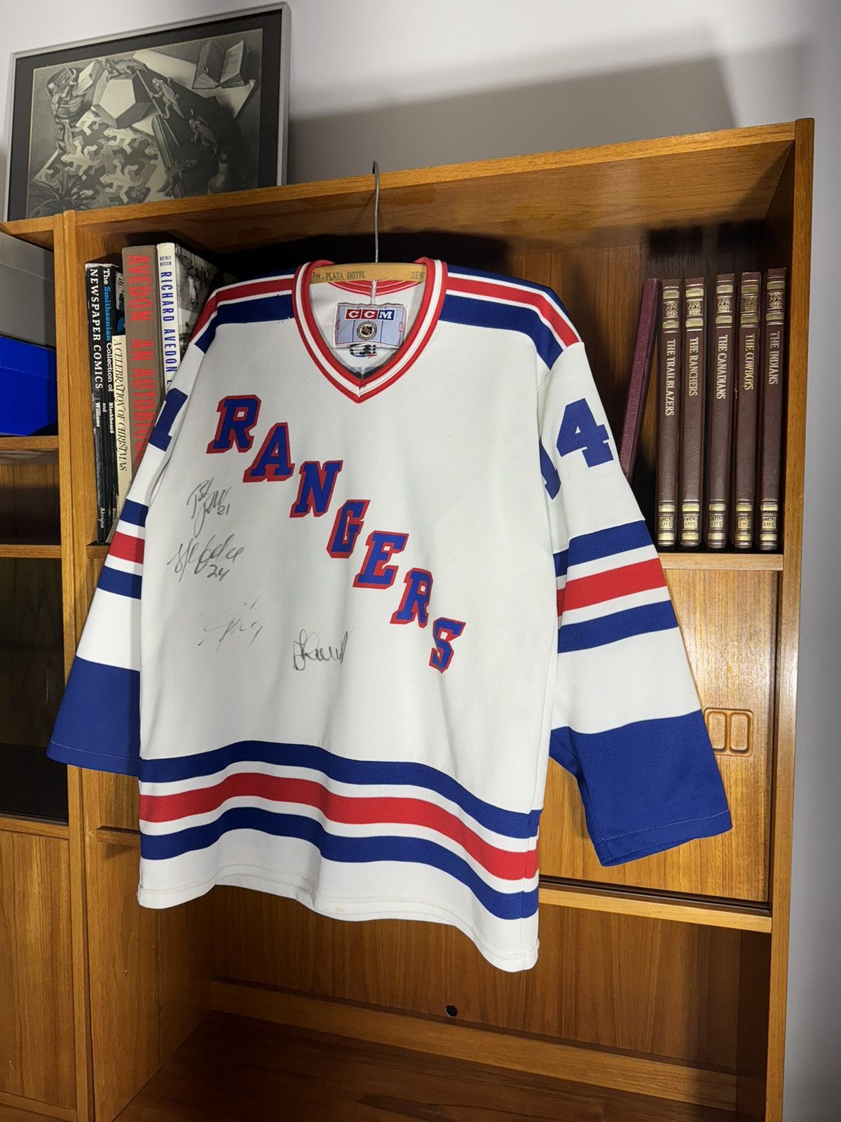 Vintage Vintage CCM Signed New York Rangers Jersey Size US M / EU 48-50 / 2 - 1 Thumbnail