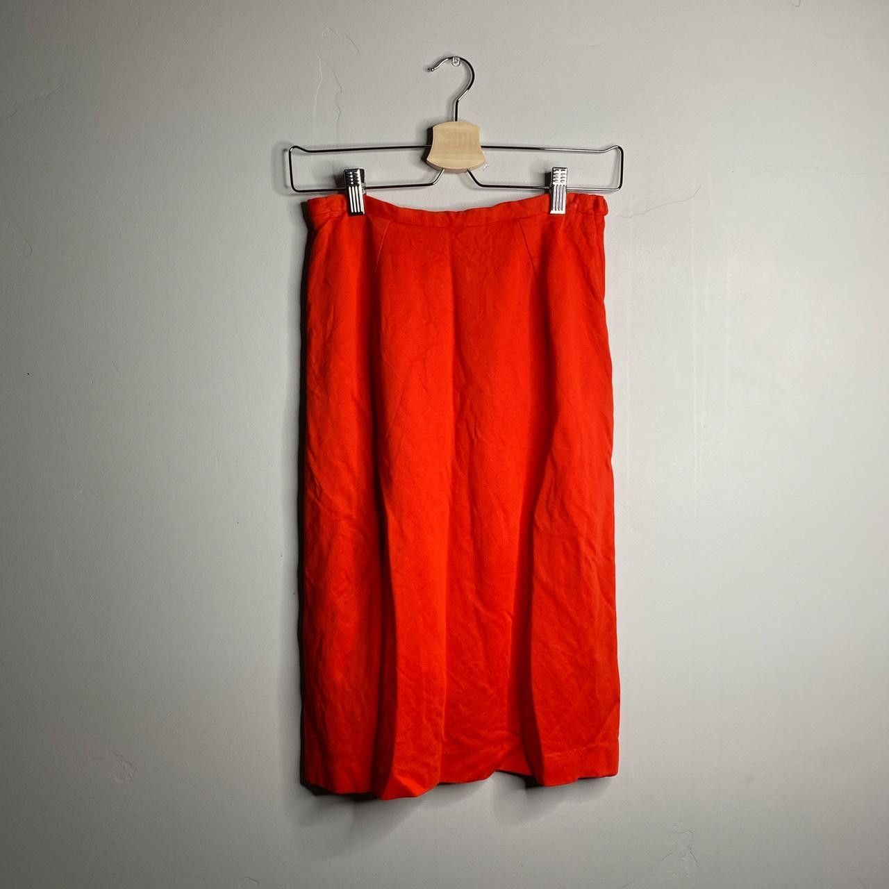Vintage Vintage 60’s skirt and blouse about a size small Size 24" / US 00 / IT 34 - 6 Thumbnail