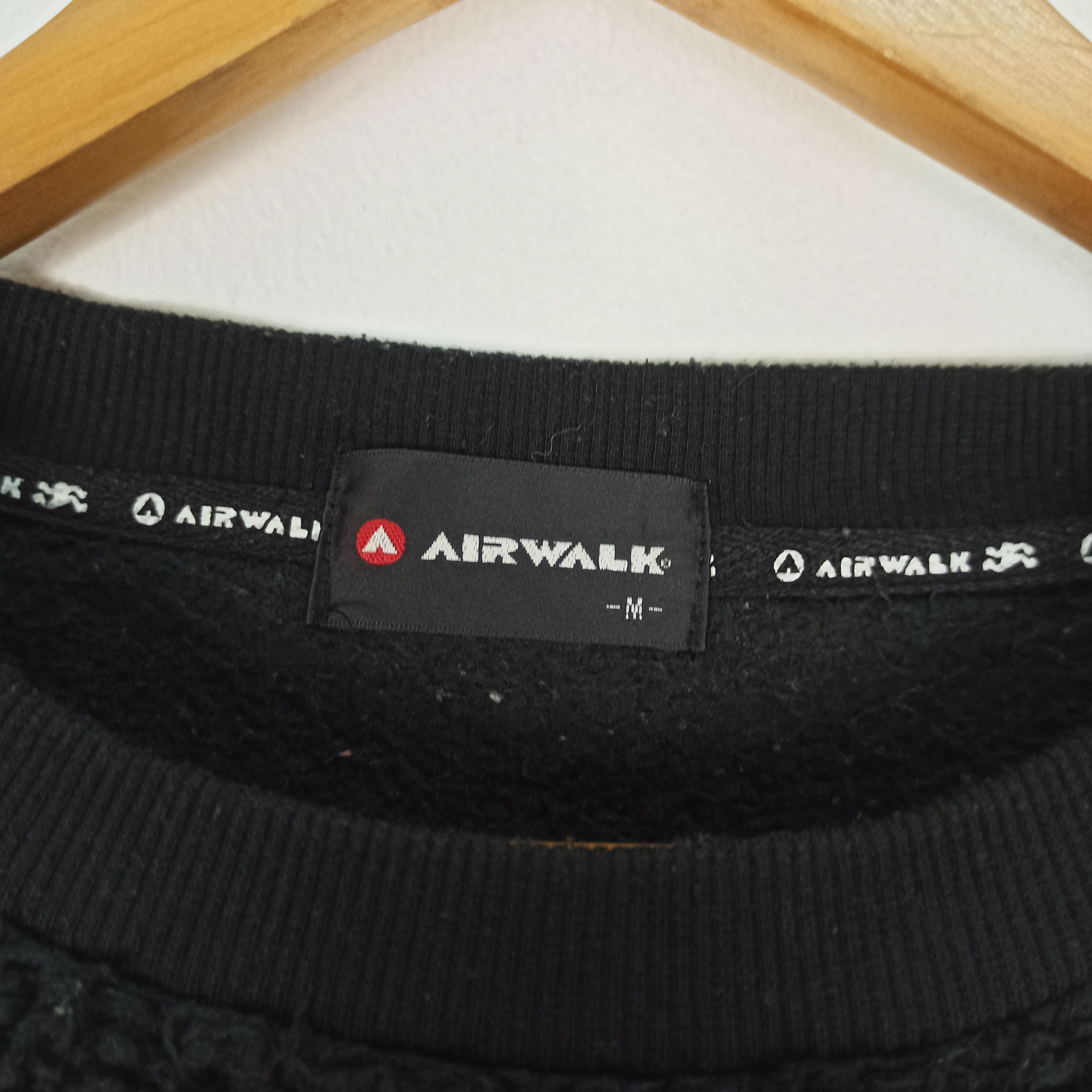 Airwalk Rare AIRWALK Spell Out Big Logo Fleece Size US M / EU 48-50 / 2 - 6 Thumbnail