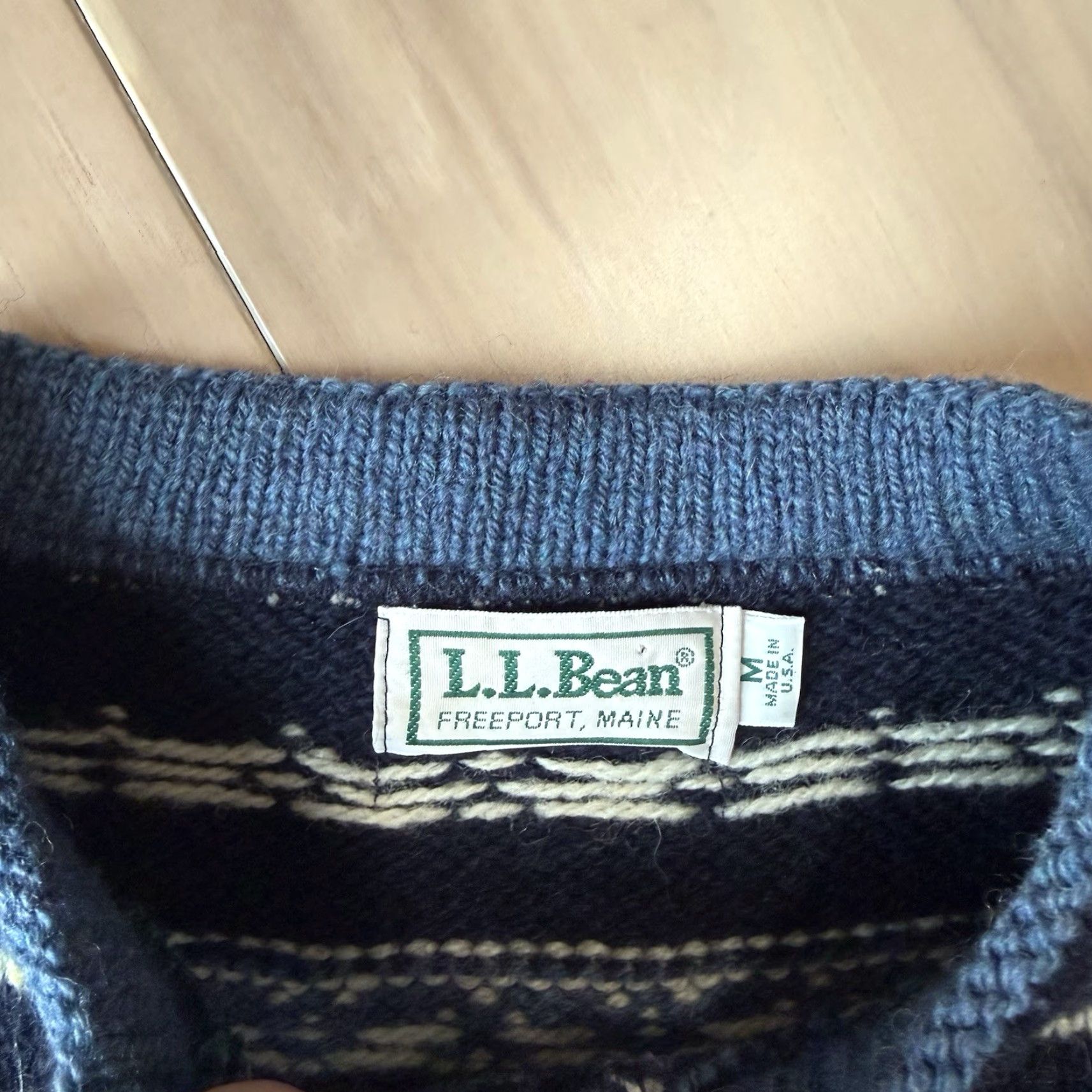 Vintage VINTAGE LL Bean Nordic Sweater Women’s Medium Blue Wool Pullover Fair Isle Pullover Casual Knit Crew Neck Size M / US 6-8 / IT 42-44 - 7 Thumbnail