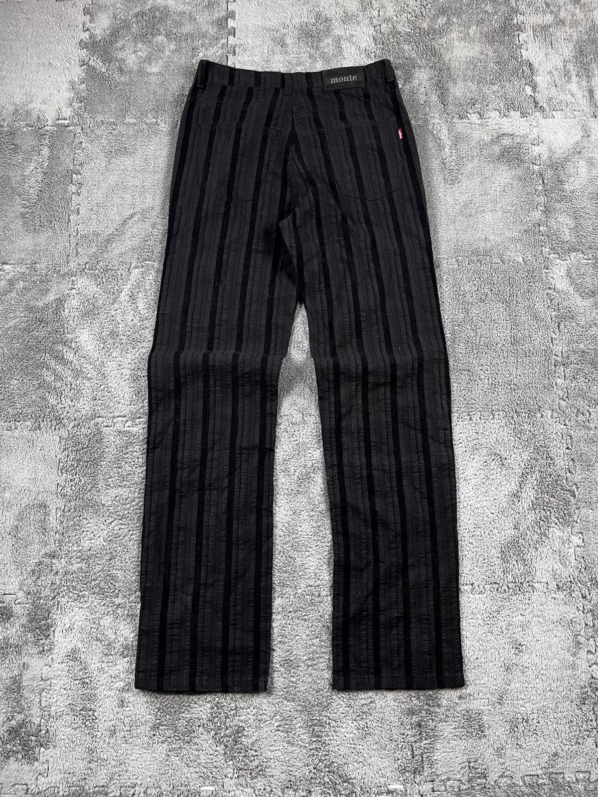 Vintage Vintage 90s striped straight avantgarde pants oldmoney Size US 32 / EU 48 - 1 Thumbnail