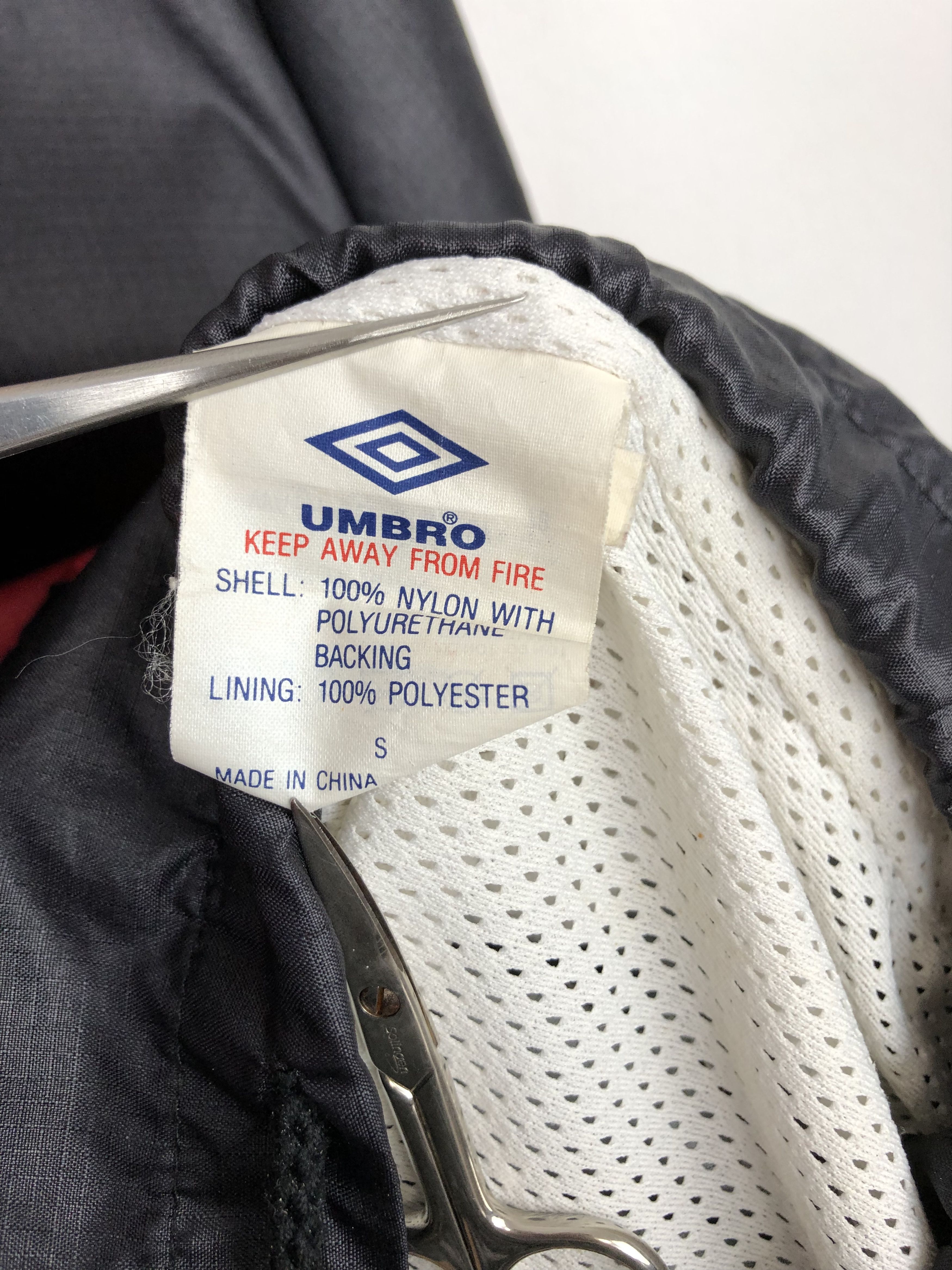 Umbro Vintage Manchester United Umbro Football Track Soccer Jacket Size US M / EU 48-50 / 2 - 8 Thumbnail