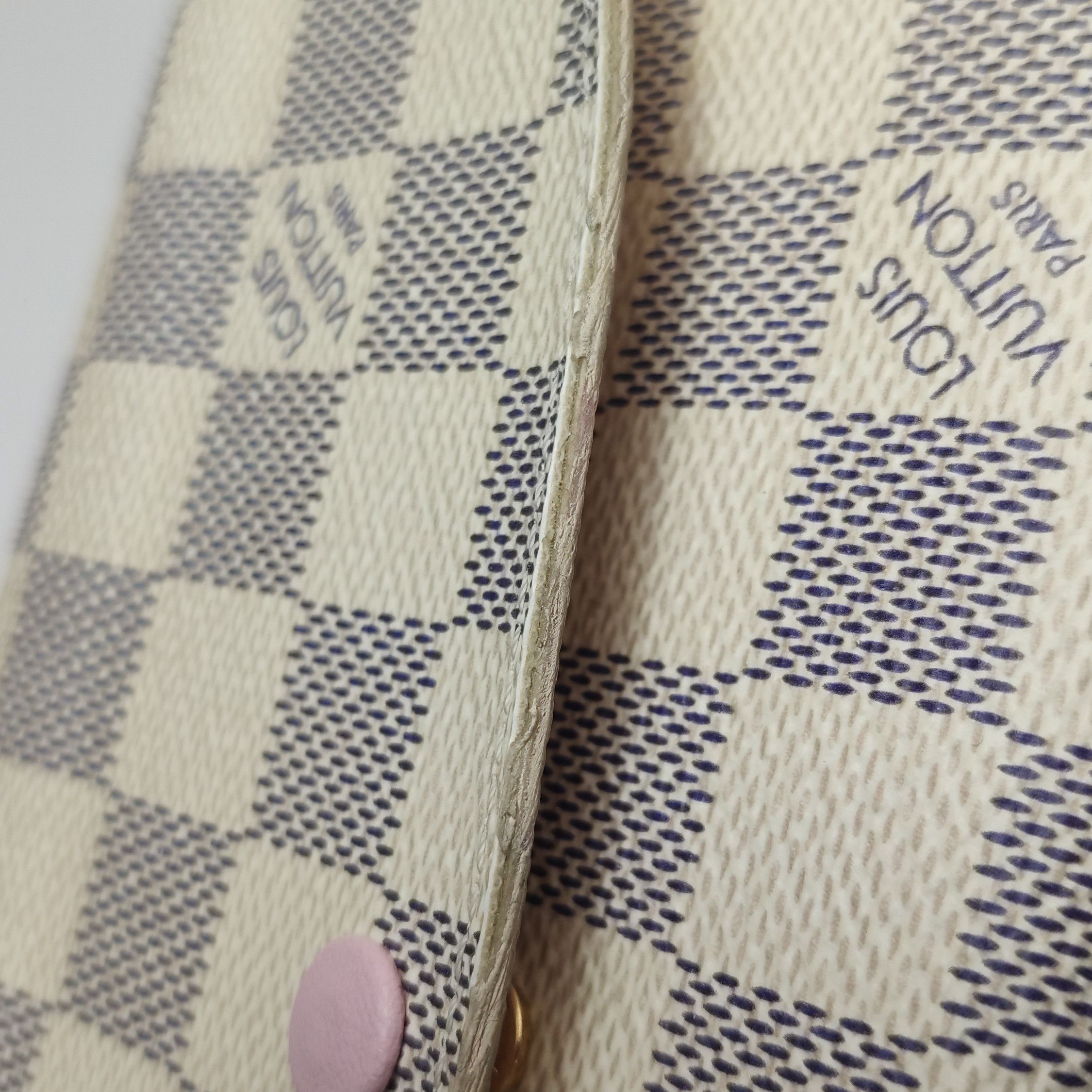 Louis Vuitton Louis Vuitton (LV) Emilie Checkerboard Snap Wallet -y2506 Size ONE SIZE - 9 Thumbnail