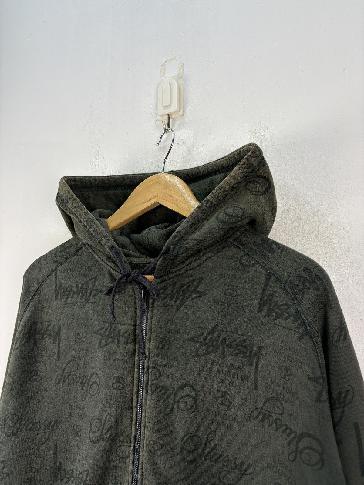 Stussy Stussy Vintage Y2K Sunfaded Fullprint Hoodie Sweatshirt Size US XL / EU 56 / 4 - 3 Thumbnail