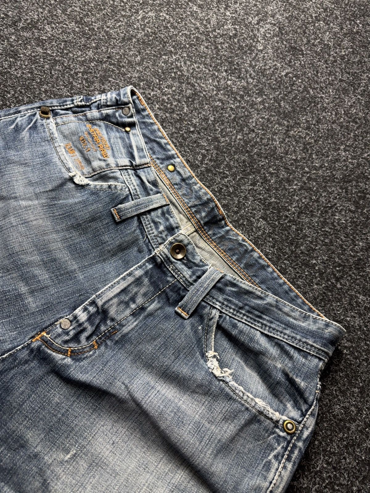G-Star 00s Retro Y2K G-Star RAW Men’s Straight Leg Denim Jeans Size US 32 / EU 48 - 9 Thumbnail