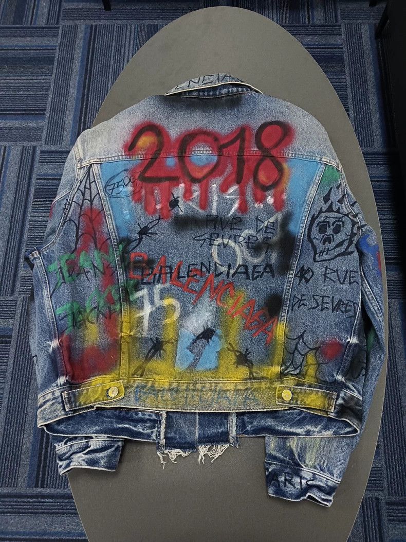 Balenciaga Balenciaga size 34 Graffiti style breasted long sleeve den Size XXS / US 00 / IT 34 - 2 Thumbnail