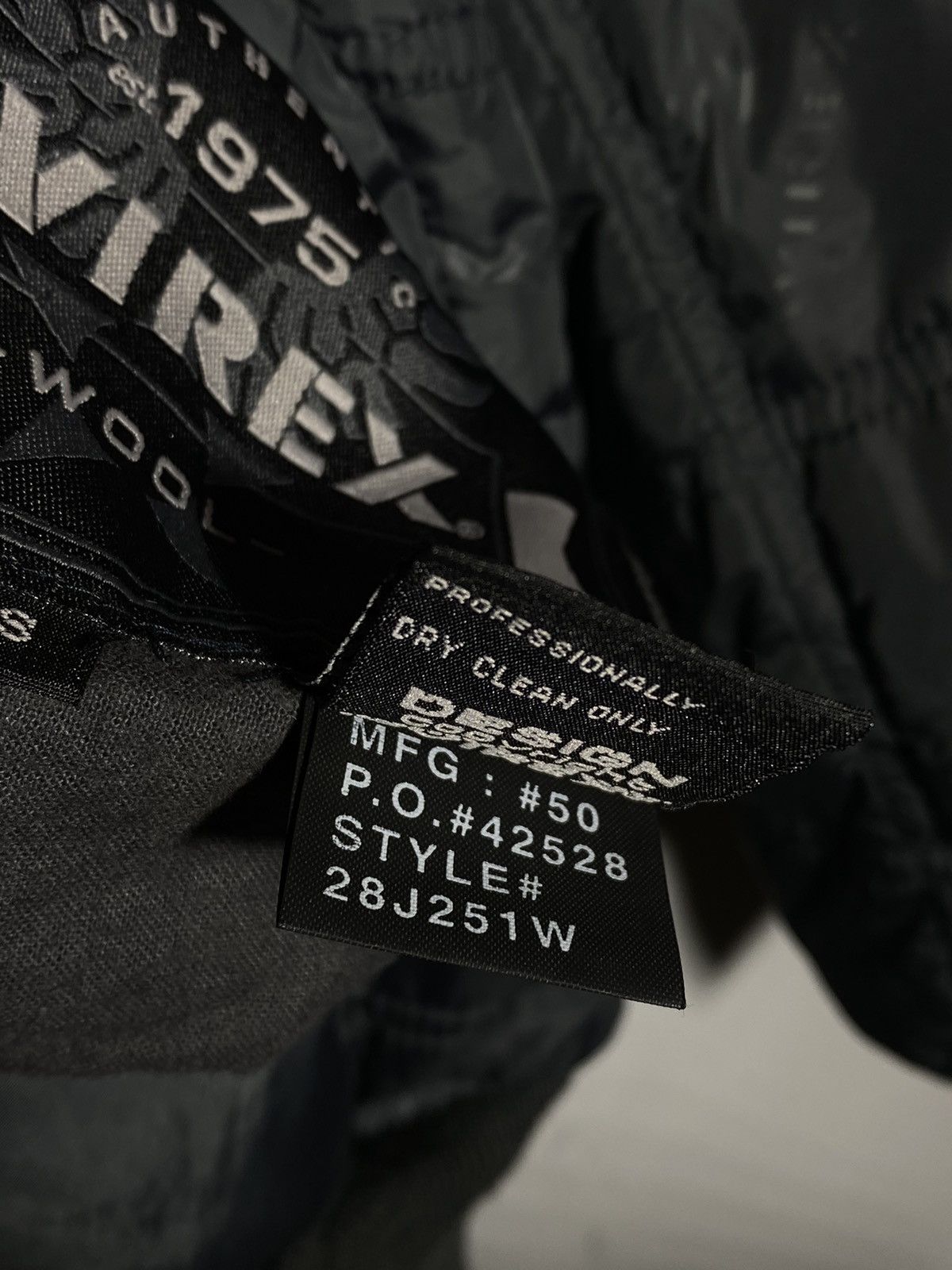 Avirex Vintage Avirex Bronx Reversible Varsity Jacket Wool Nylon Size US S / EU 44-46 / 1 - 25 Thumbnail