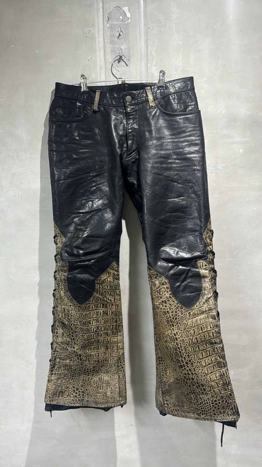 Tornado Mart 2000s Tornado Mart Japan Flared Crocodile Leather Pants Size US 31 - 2 Thumbnail