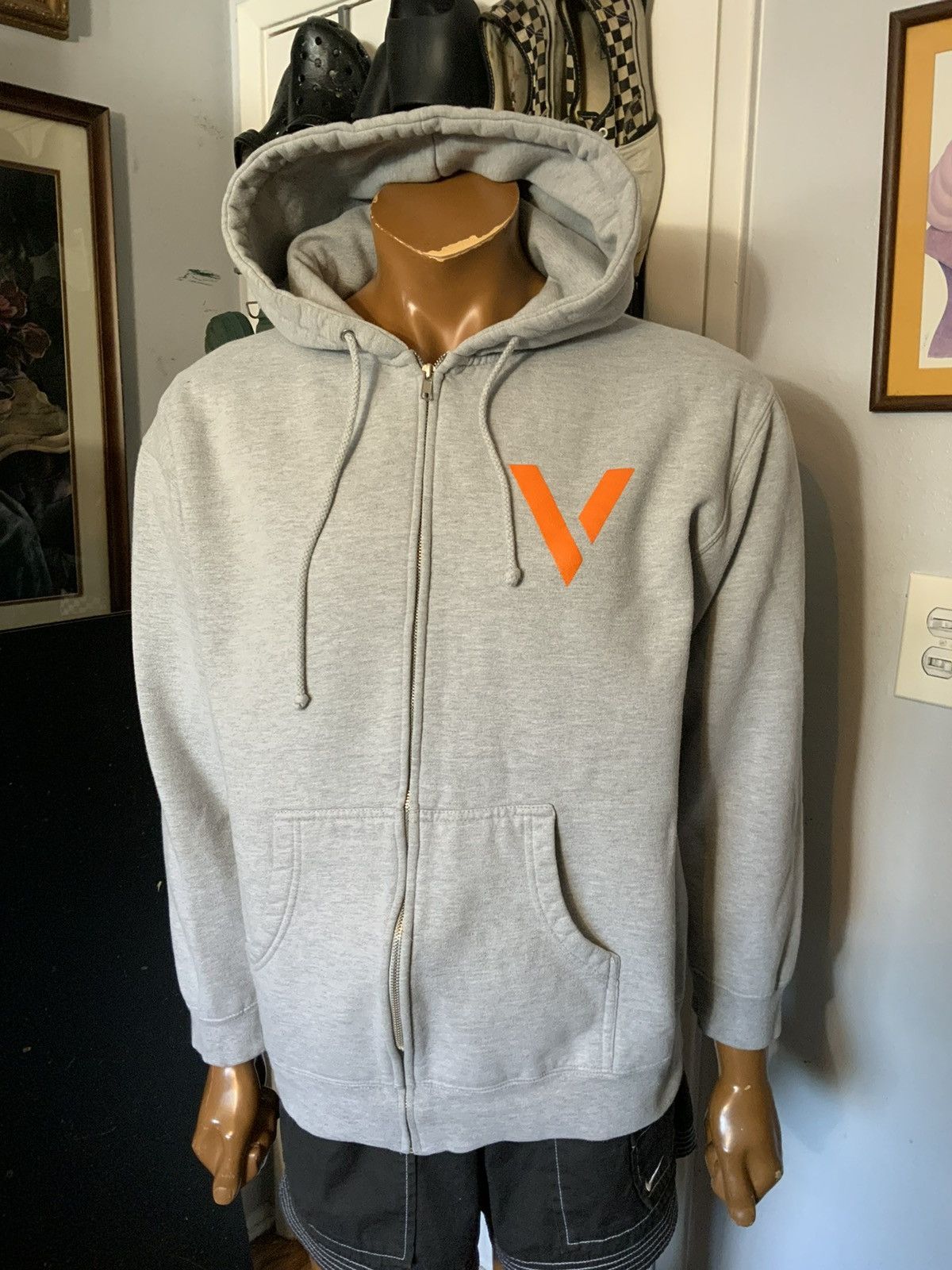 Vintage Vintage Y2K Venture Trucks Co Skateboarding Skate Hoodie Size US M / EU 48-50 / 2 - 8 Thumbnail