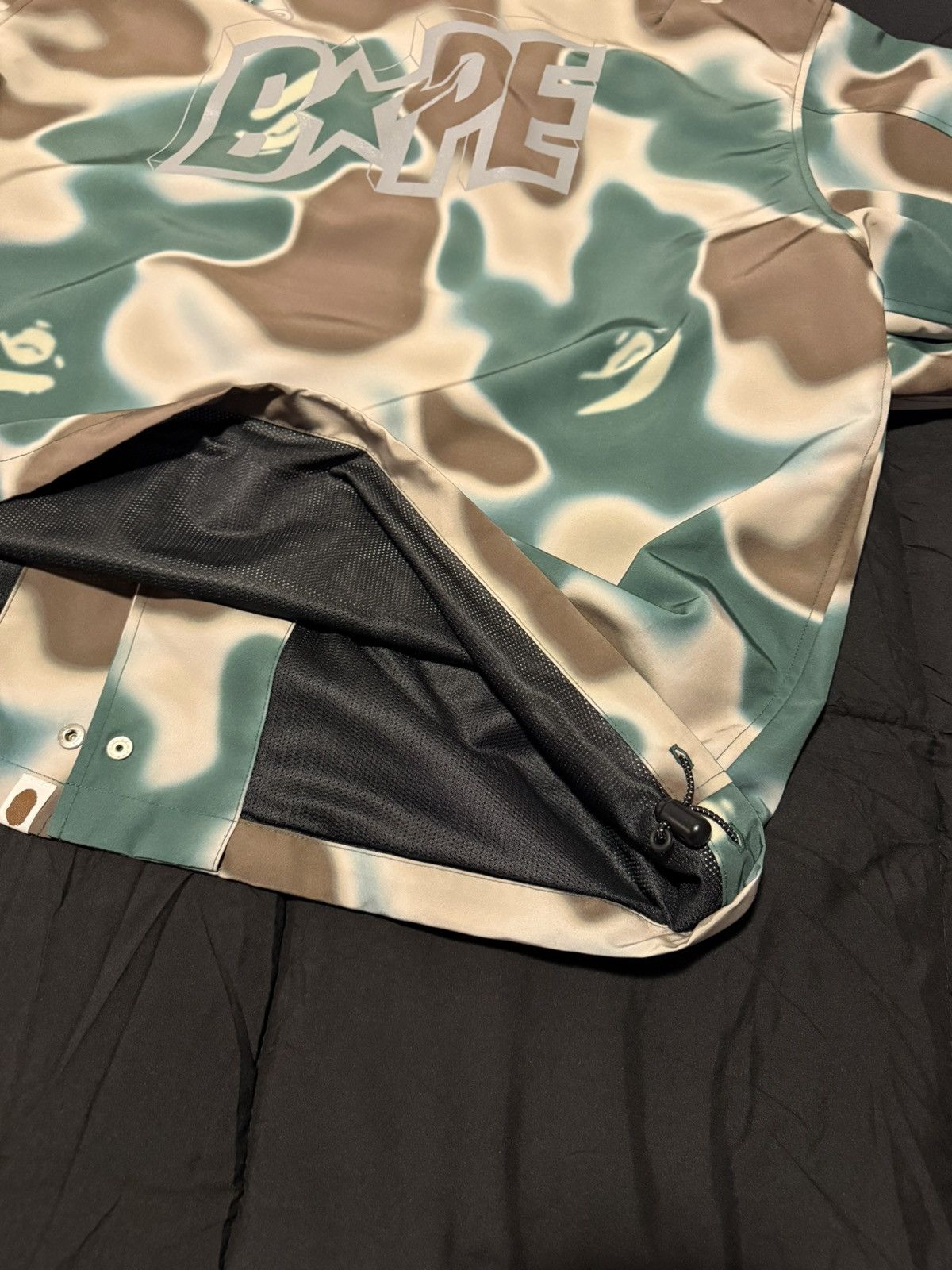 Bape Liquid camo print bape Size US L / EU 52-54 / 3 - 5 Thumbnail