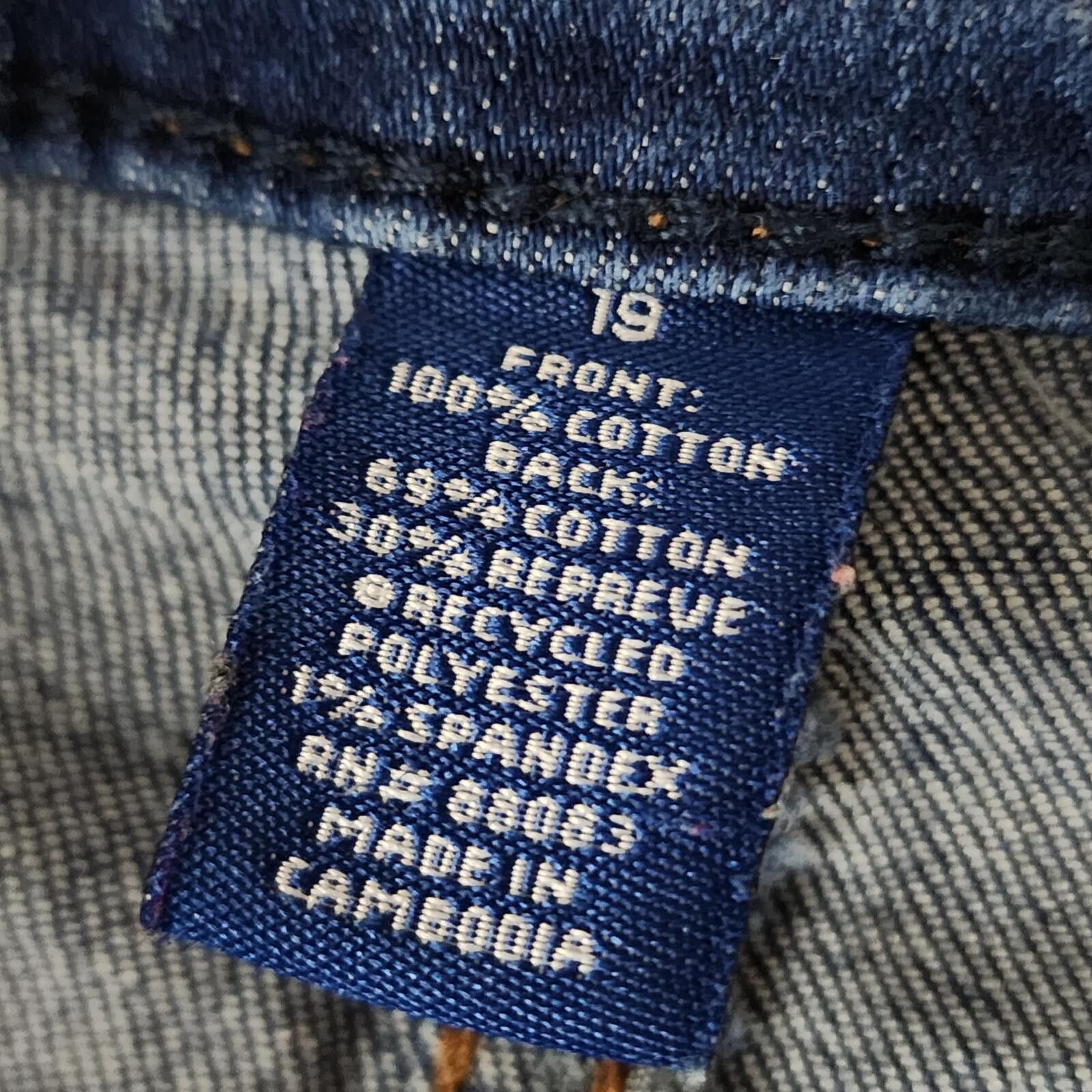 Other Distressed Dark Blue Denim Shorts with Rolled Hem Size 19 Size 32" / US 10 / IT 46 - 3 Thumbnail