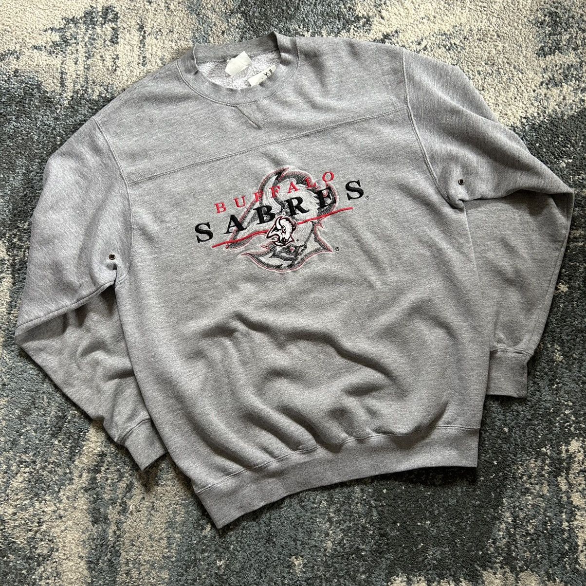 NHL LATE 90s MiD 2000s LEE SPORT BUFFALO SABRES PANELED CREWNECK Size US L / EU 52-54 / 3 - 12 Thumbnail