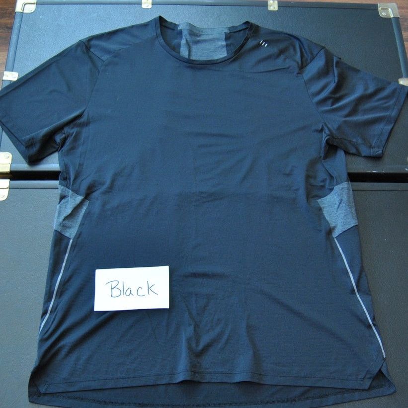 Lululemon Lululemon Two-tone Short Sleeve Shirt Size US L / EU 52-54 / 3 - 11 Thumbnail