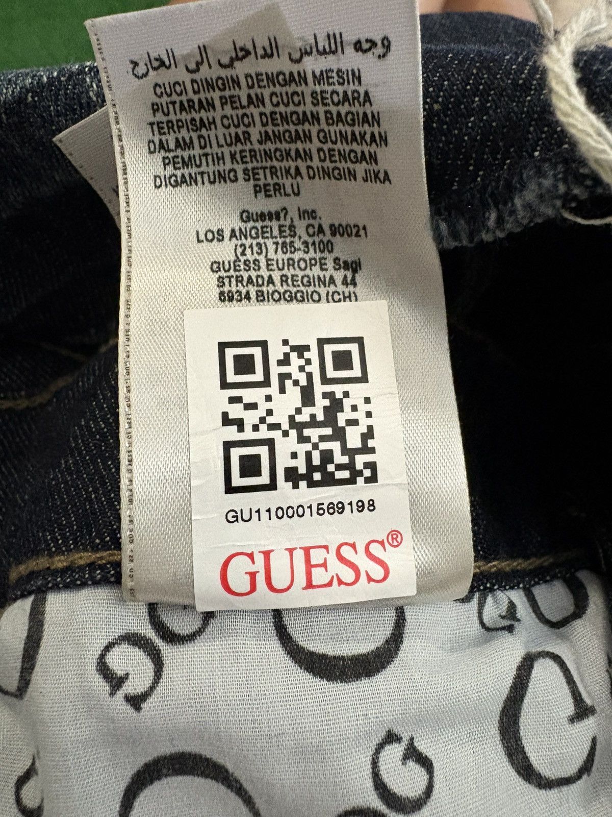 Guess Guess denim mini skirt Size 30" / US 8 / IT 44 - 4 Thumbnail