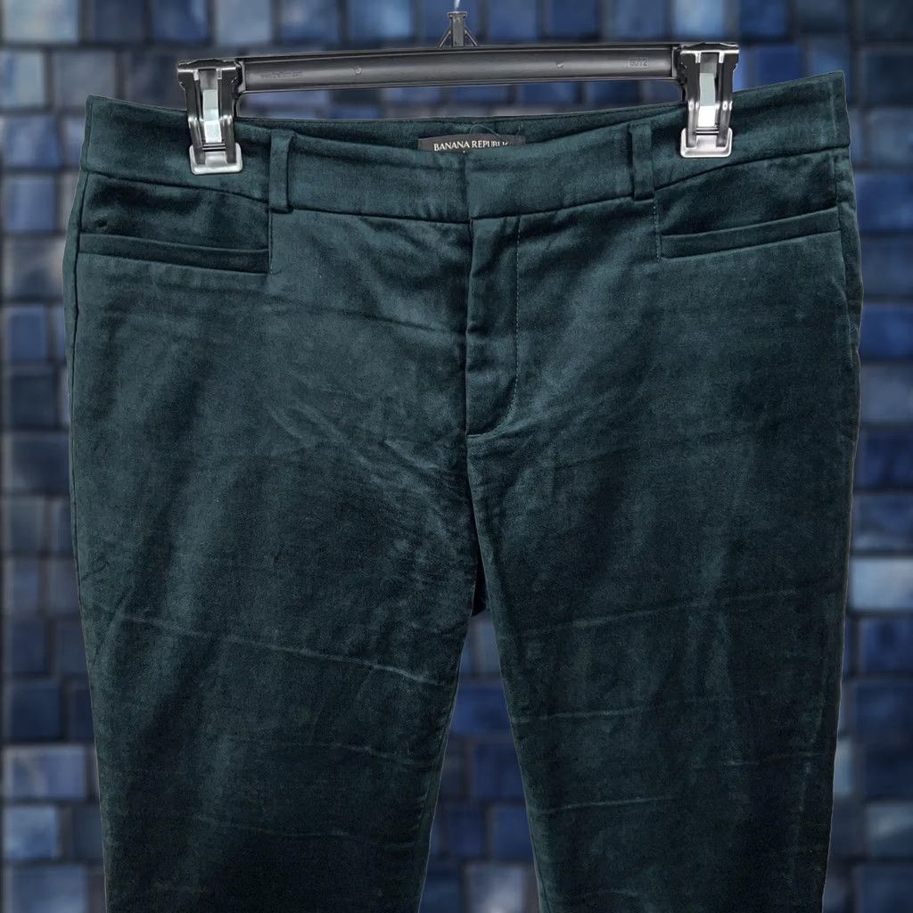 Banana Republic Banana Republic Pants Womens 6 Green Sloan Velvet Slim Stretch Trouser Holiday Size 28" / US 6 / IT 42 - 1 Thumbnail