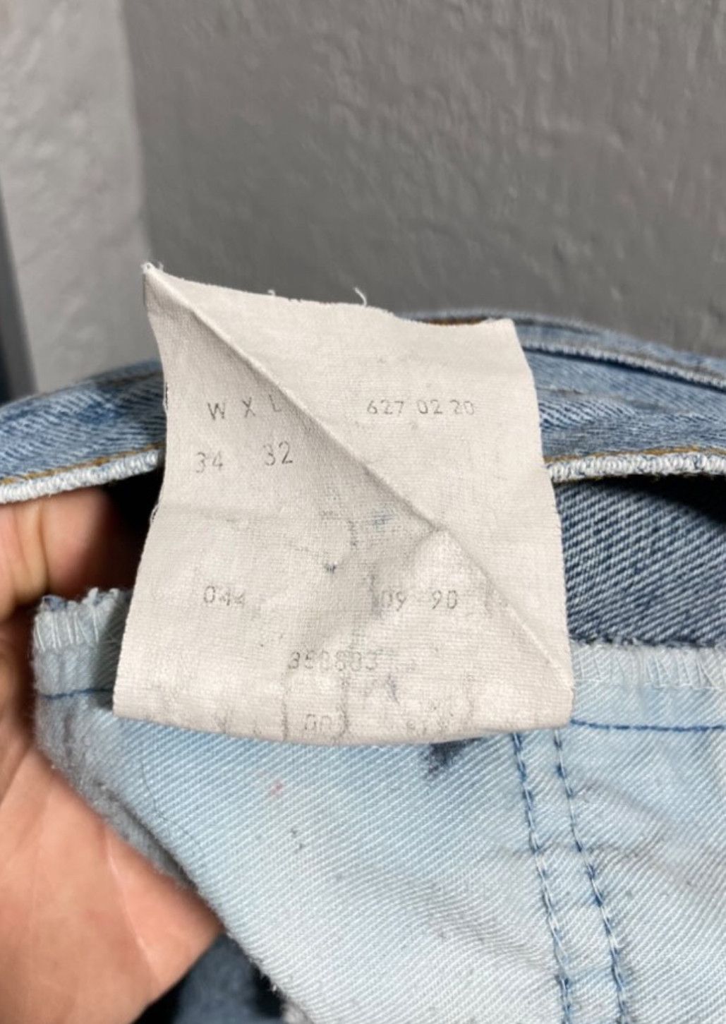 Levi's Vintage 90s Levis 627 Washed Denim Jeans Orange tab W34 L32 Size US 34 / EU 50 - 25 Thumbnail