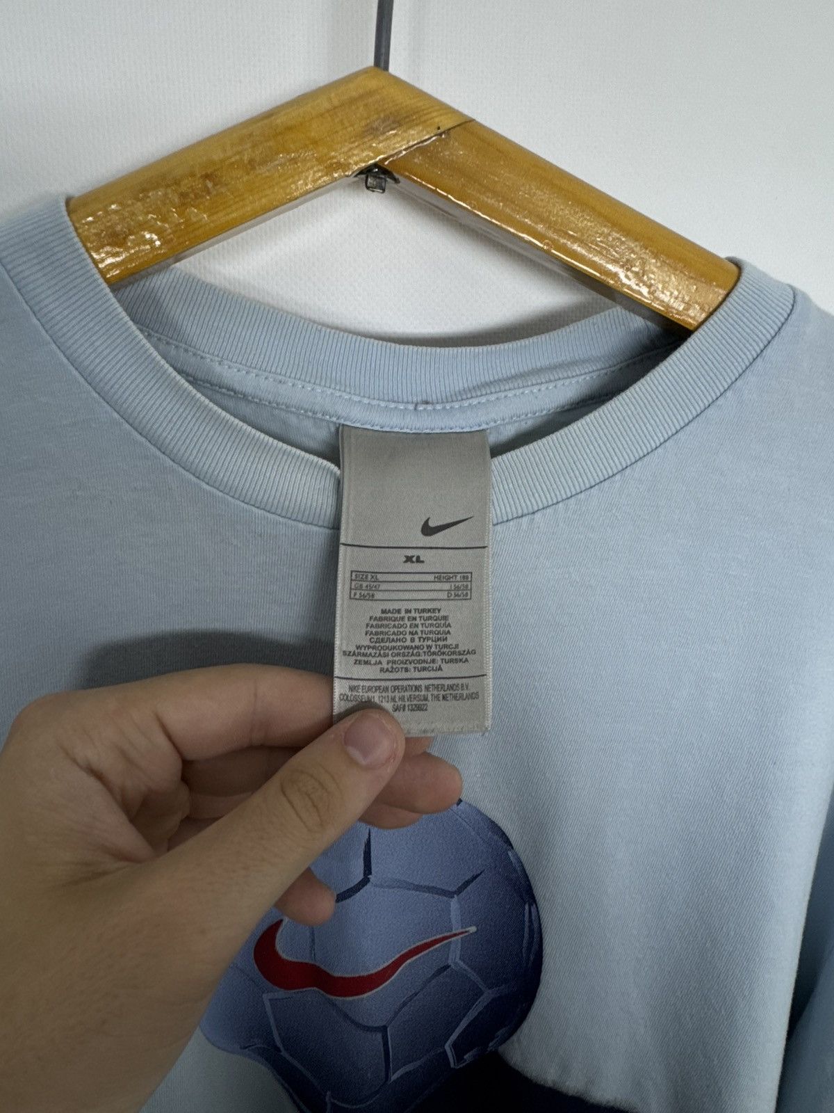 Nike Nike Vintage y2k T-Shirt Big Logo Size US XL / EU 56 / 4 - 9 Thumbnail
