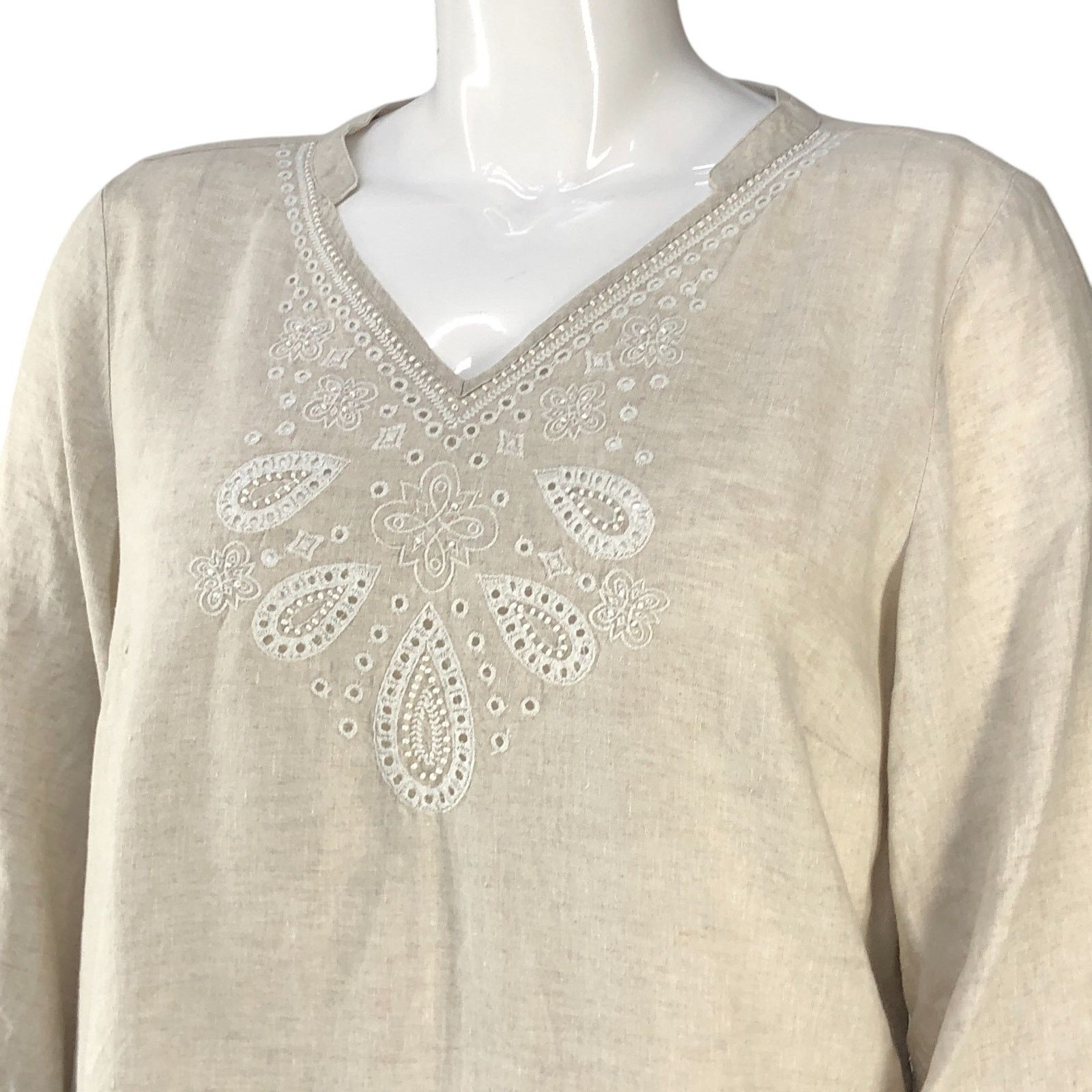 Tommy Bahama Tommy Bahama Size L Tunic Embroidered Beaded Linen TINY FLAW Size L / US 10 / IT 46 - 3 Thumbnail