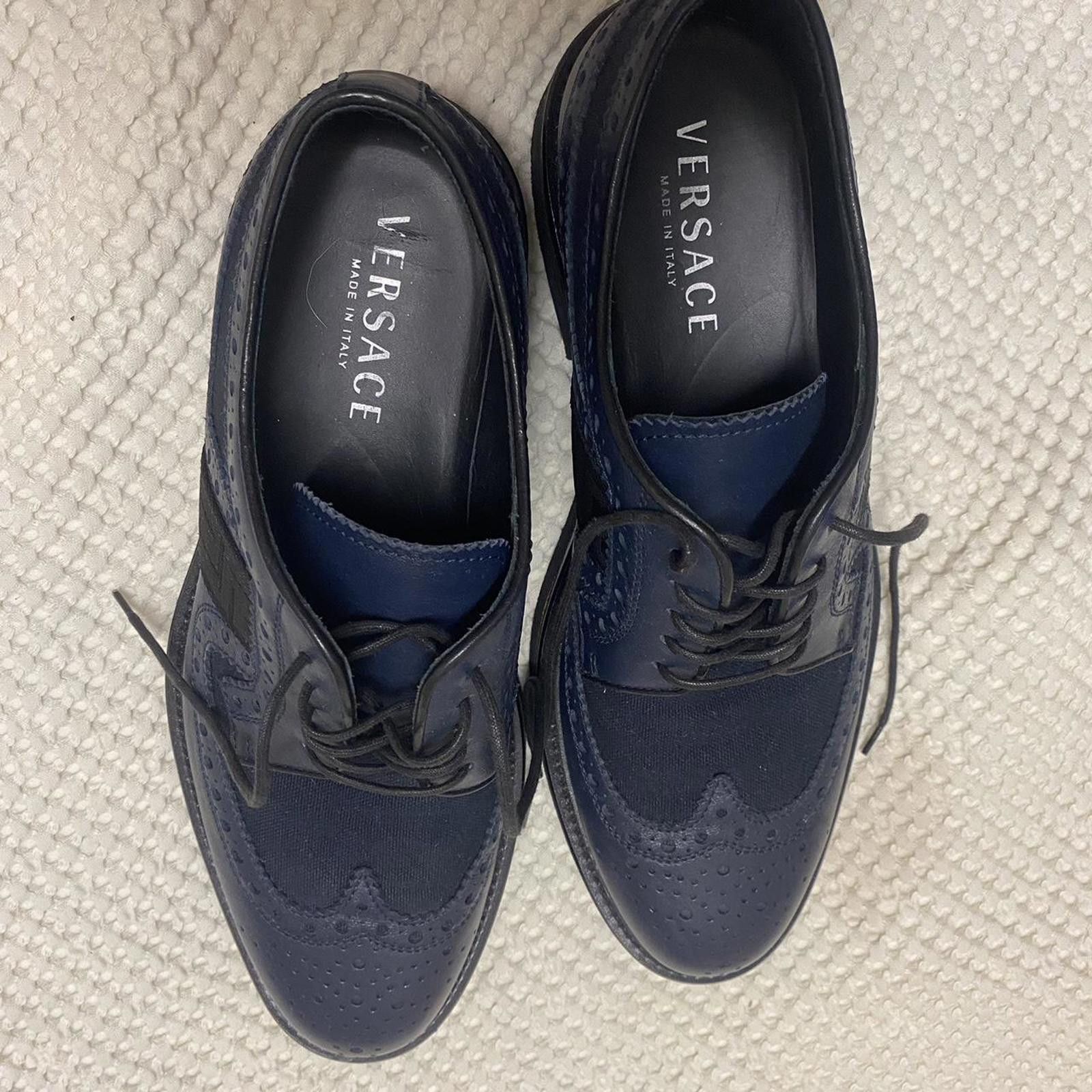 Versace Versace Men's Navy Blue Leather Oxfords Dress Shoes Size US 9 / EU 42 - 5 Thumbnail