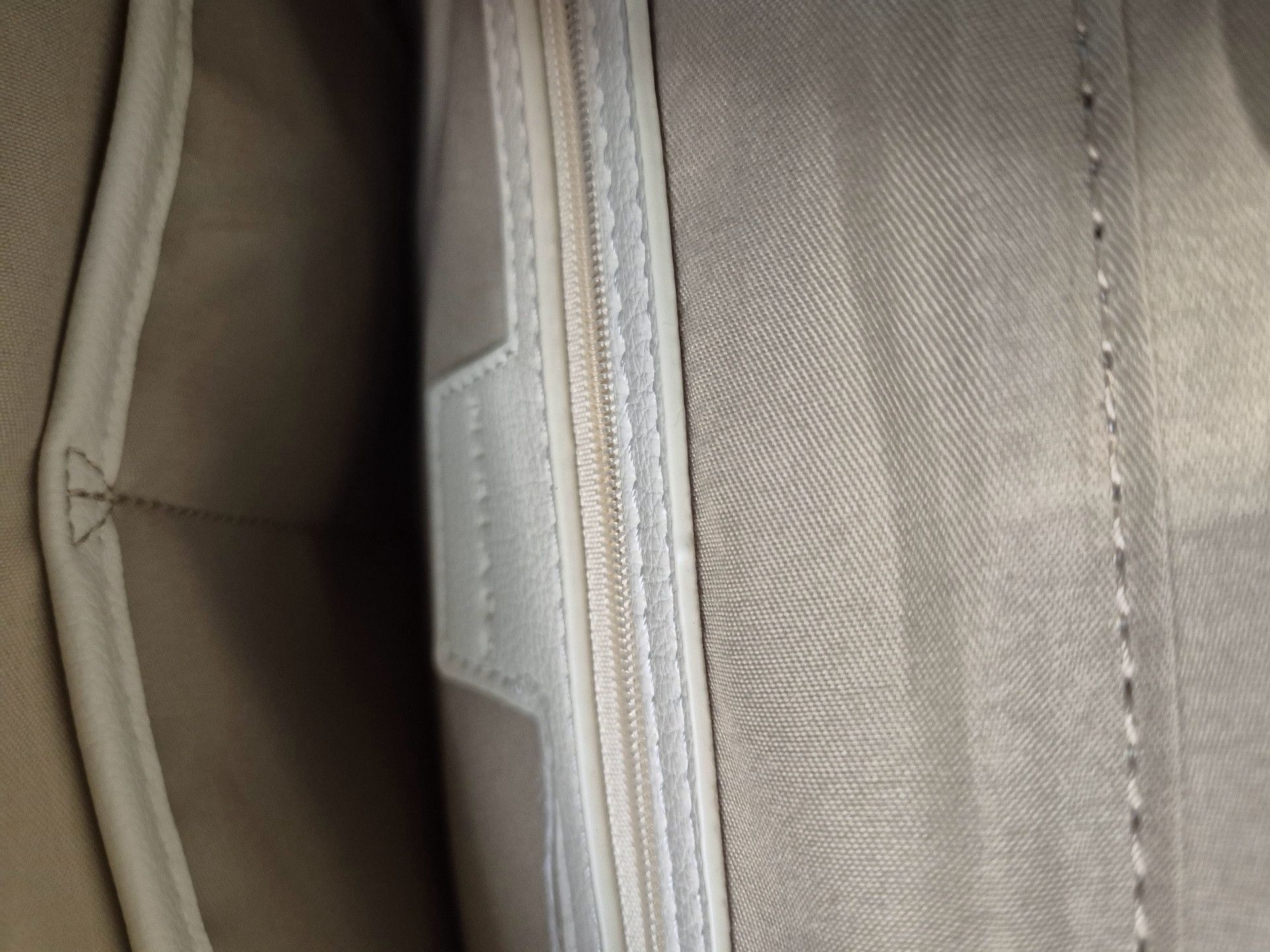 Other Miriade White Shoulder Bag – Elegant City Tote – NWT Size ONE SIZE - 9 Thumbnail