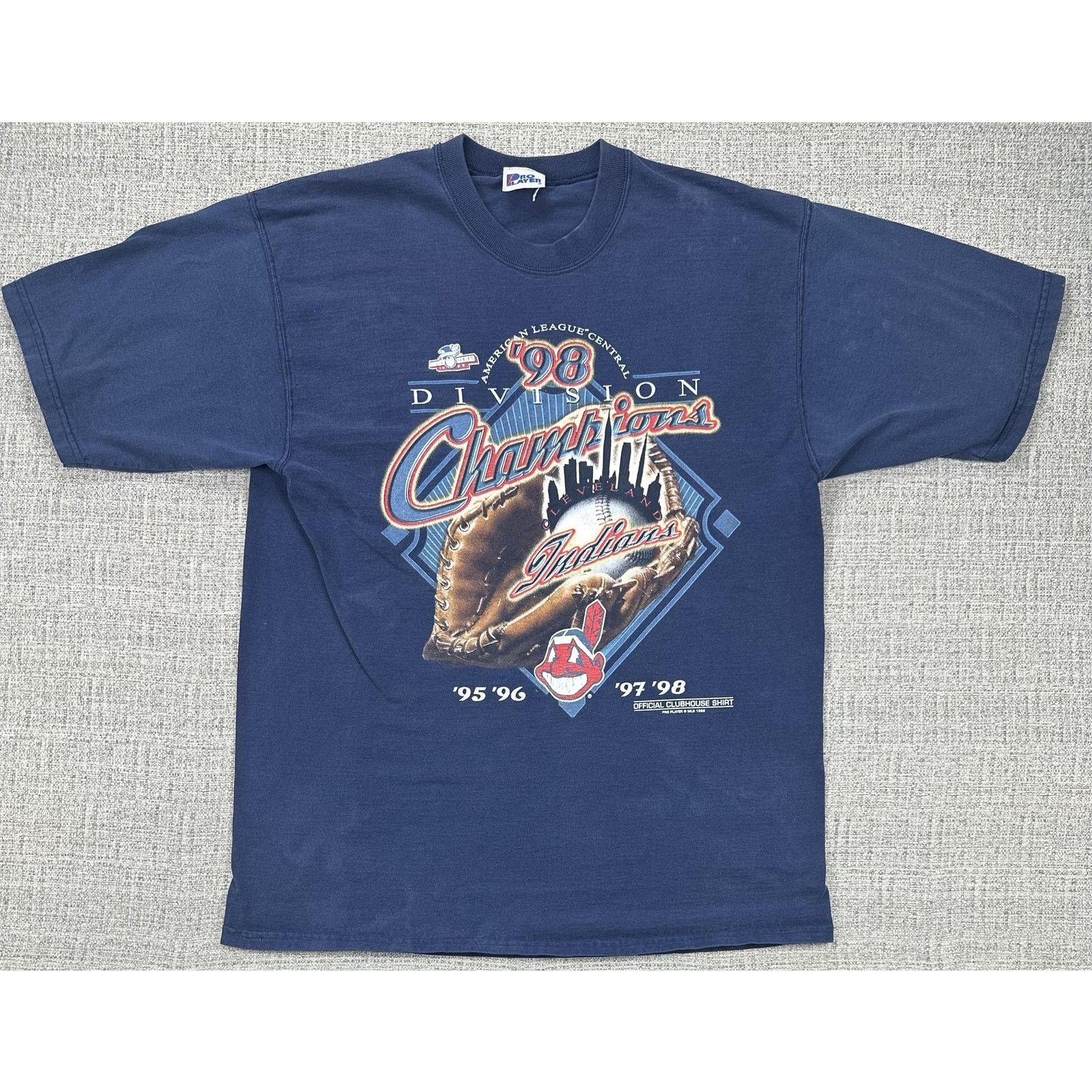 Pro Player Cleveland Indians Sz L Mens Division Champions Pro Player Size US XL / EU 56 / 4 - 1 Thumbnail