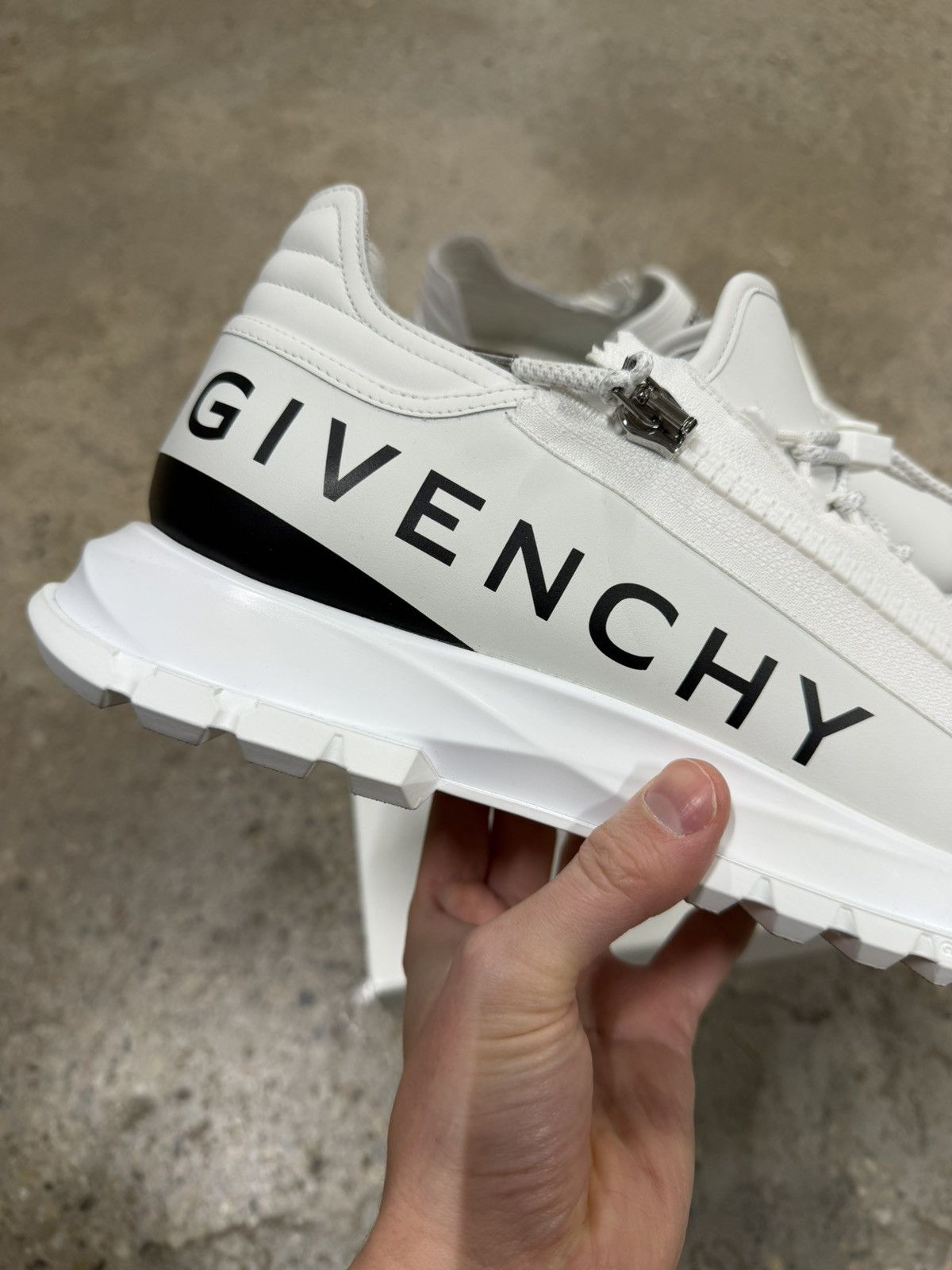 Givenchy Givenchy Spectre Runner Sneaker NEW 900$ Size US 13 / EU 46 - 5 Thumbnail