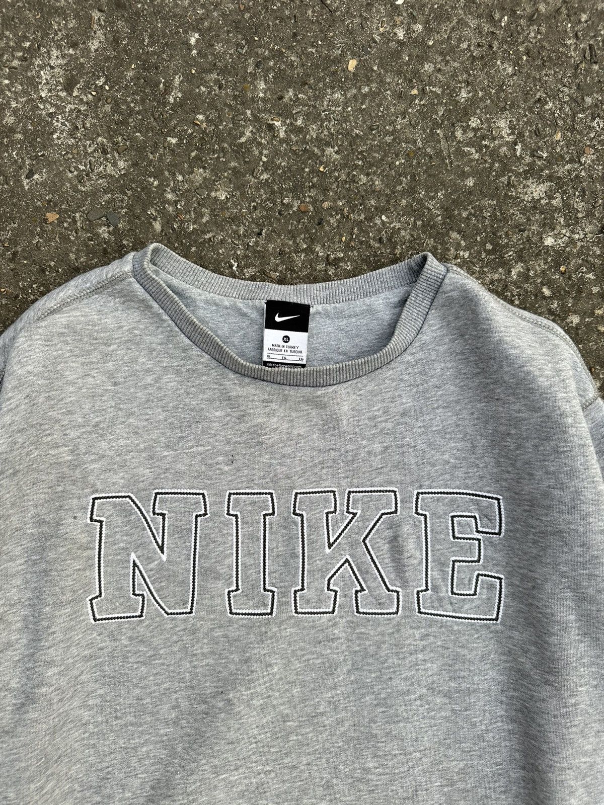 Nike Vintage Nike Sweatshirt Big Logo Size US XL / EU 56 / 4 - 5 Thumbnail