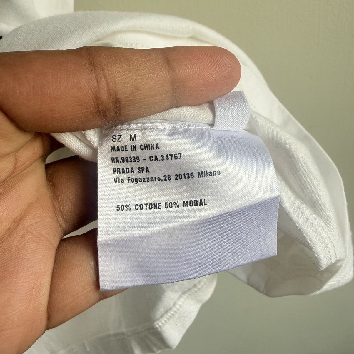 Prada Prada luna rossa pirelli Size US M / EU 48-50 / 2 - 7 Thumbnail