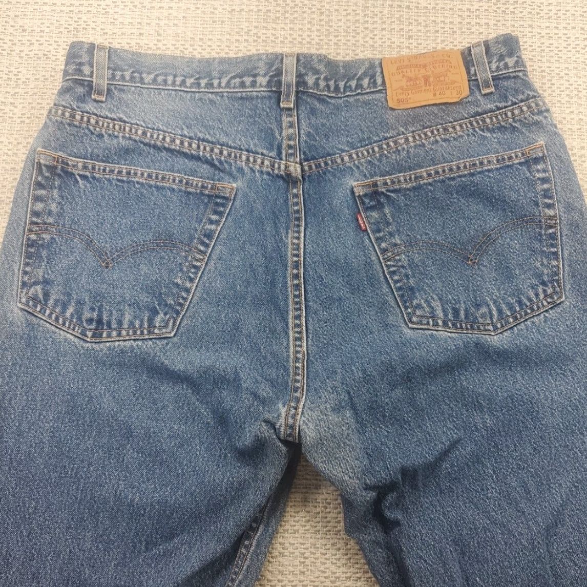 Levi's VTG Levi's 505 Jeans Mens 40x30 Blue Denim Straight Leg Regular Fit 5-Pocket Denim Jeans Regular Levi's 500 Series 90s Mens Jeans Size US 40 / EU 56 - 4 Thumbnail