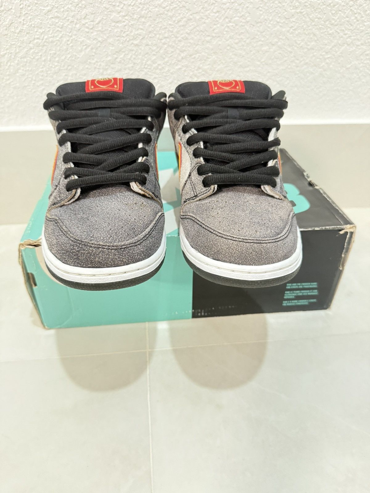 Nike Nike Dunk Low Premium SB QS 'Beijing' Size 11 Used Size US 11 / EU 44 - 11 Thumbnail