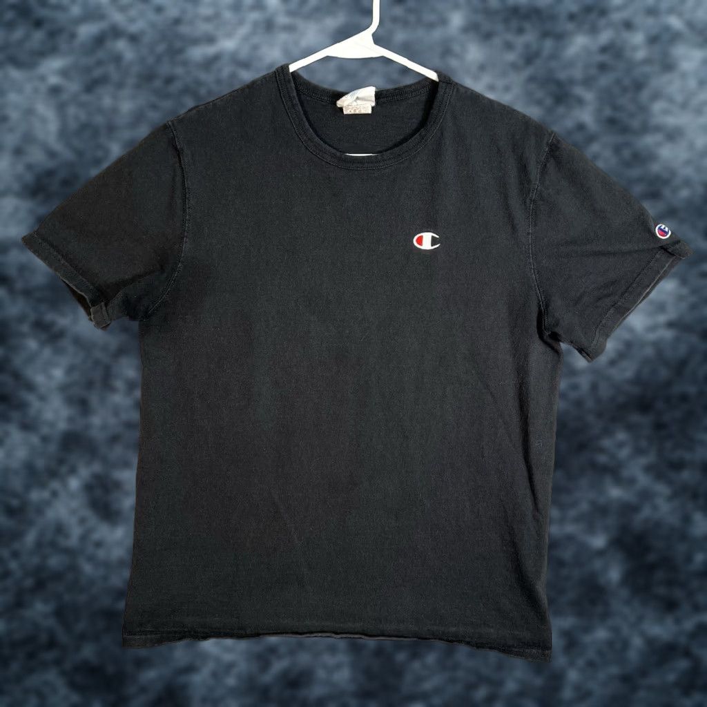 Champion VINTAGE Champion Classic Embroidered Logo T-Shirt Adult Medium Black Mens Size US M / EU 48-50 / 2 - 1 Thumbnail
