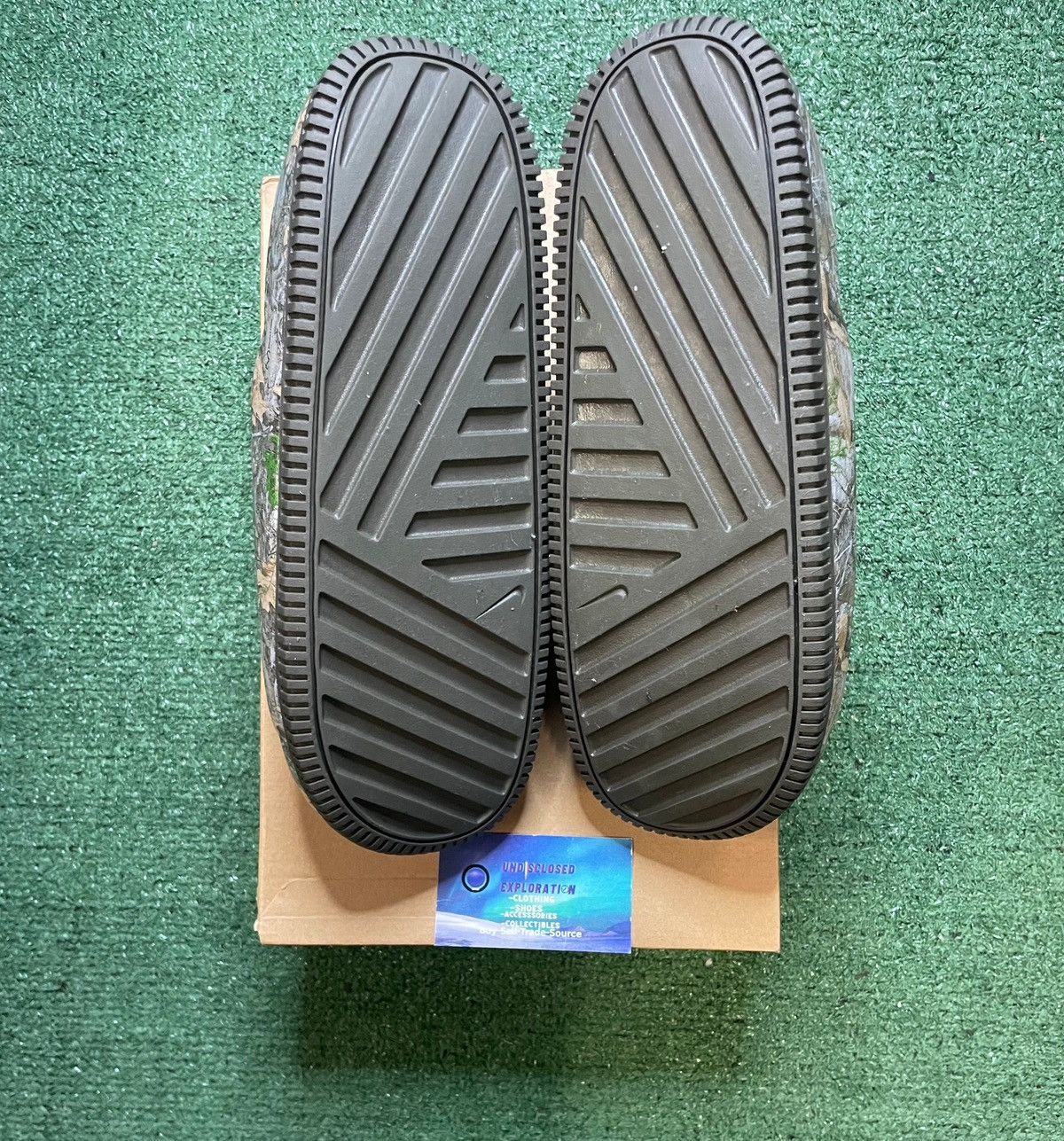Nike Nike Calm real tree camo slides Size US 13 / EU 46 - 6 Thumbnail