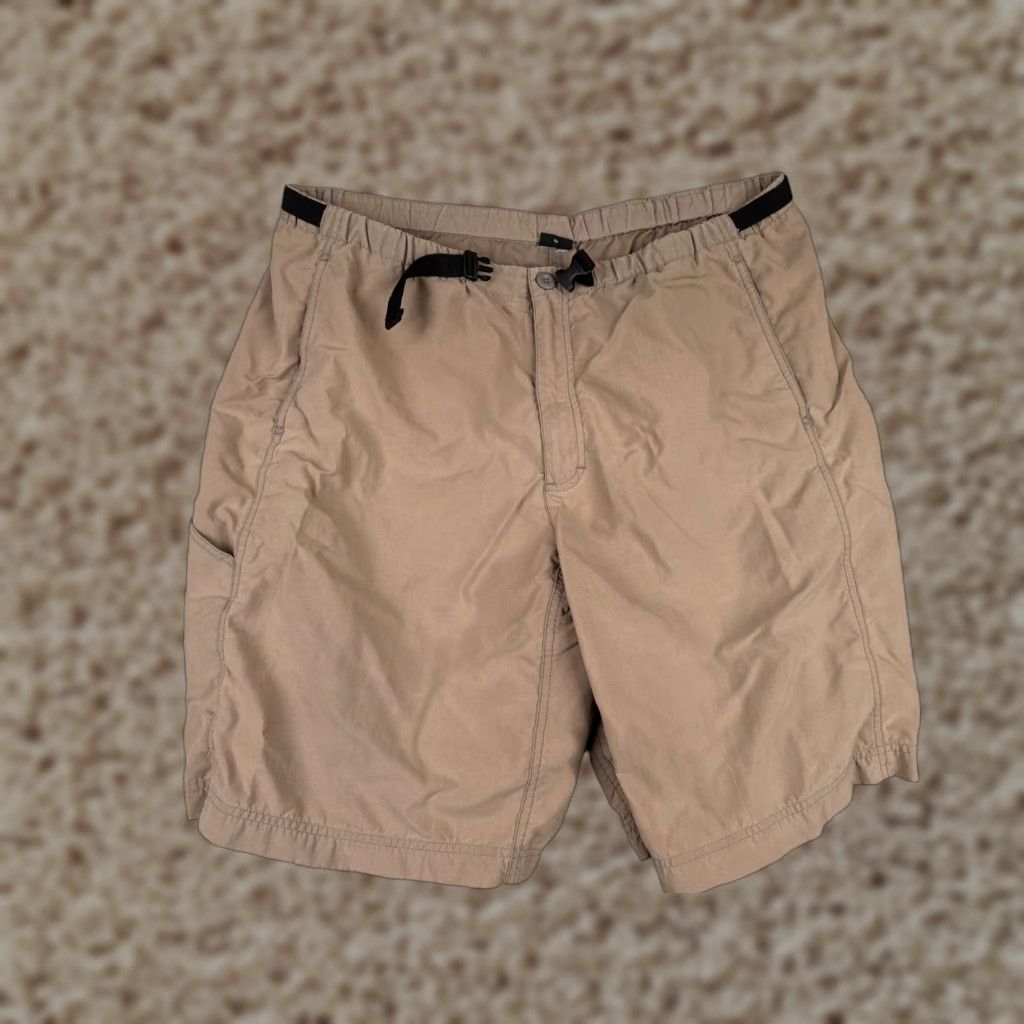 Patagonia VINTAGE Patagonia Shorts Men 38 Beige Nylon Belted Cargo Pocket 10in Inseam Outdoor Beach Army 90s Size US 38 / EU 54 - 1 Thumbnail