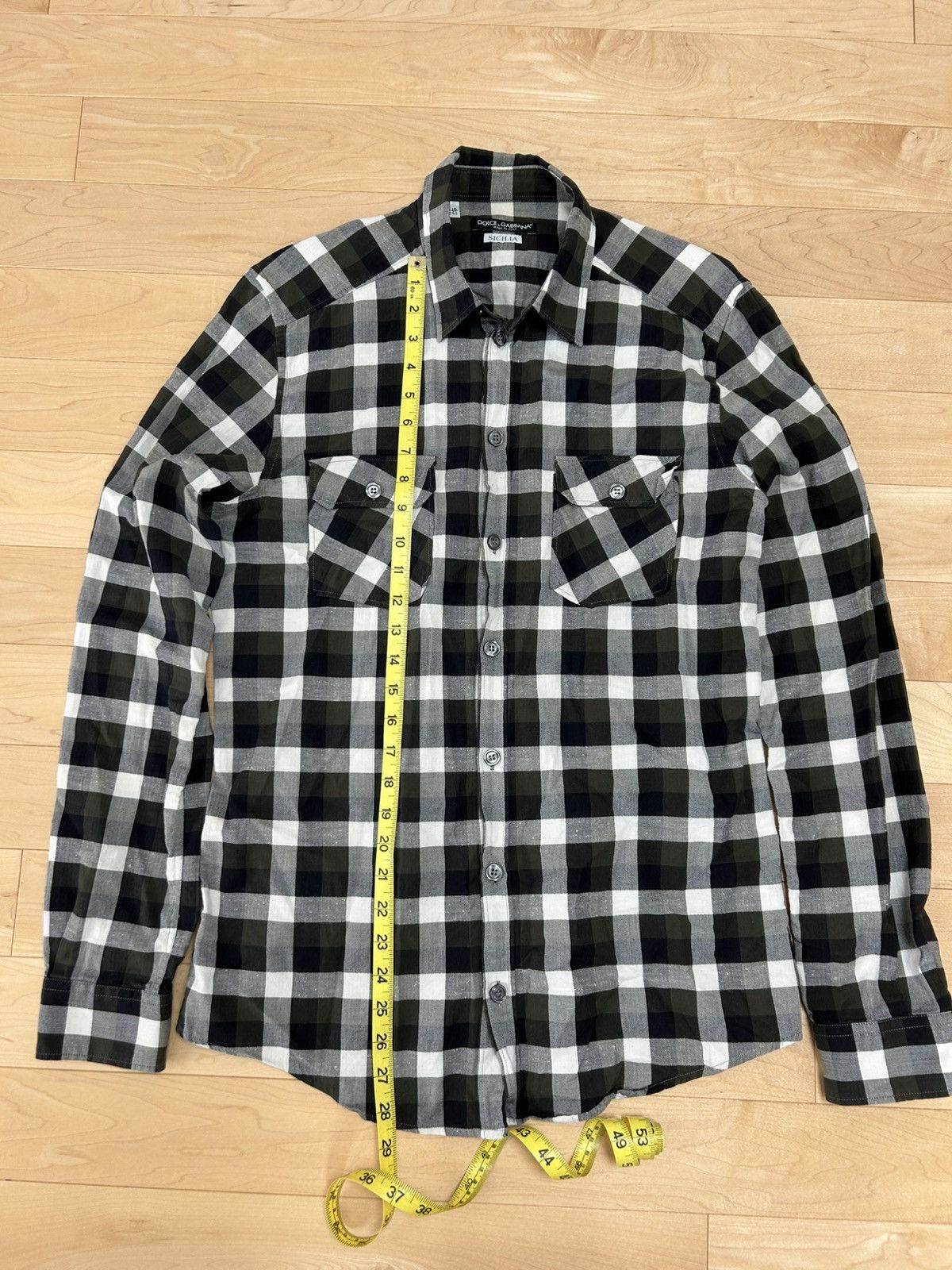 Dolce & Gabbana Dolce and Gabbana Sicilia Tapered Button up (size: 16/41) Size US L / EU 52-54 / 3 - 9 Thumbnail