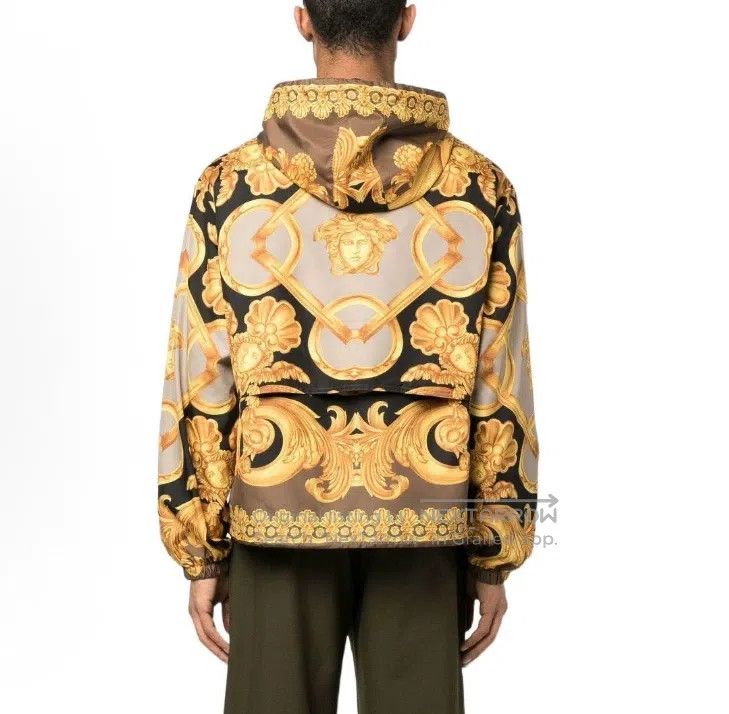 Versace Versace Resort Logo Graphic Print Hooded Zip Jacket Jacket Size US M / EU 48-50 / 2 - 7 Thumbnail