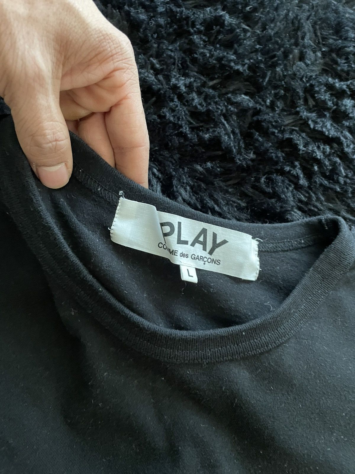 CDG by Comme des Garcons Comme Des Garcons Play Double Heart Black Tee Size US L / EU 52-54 / 3 - 5 Thumbnail