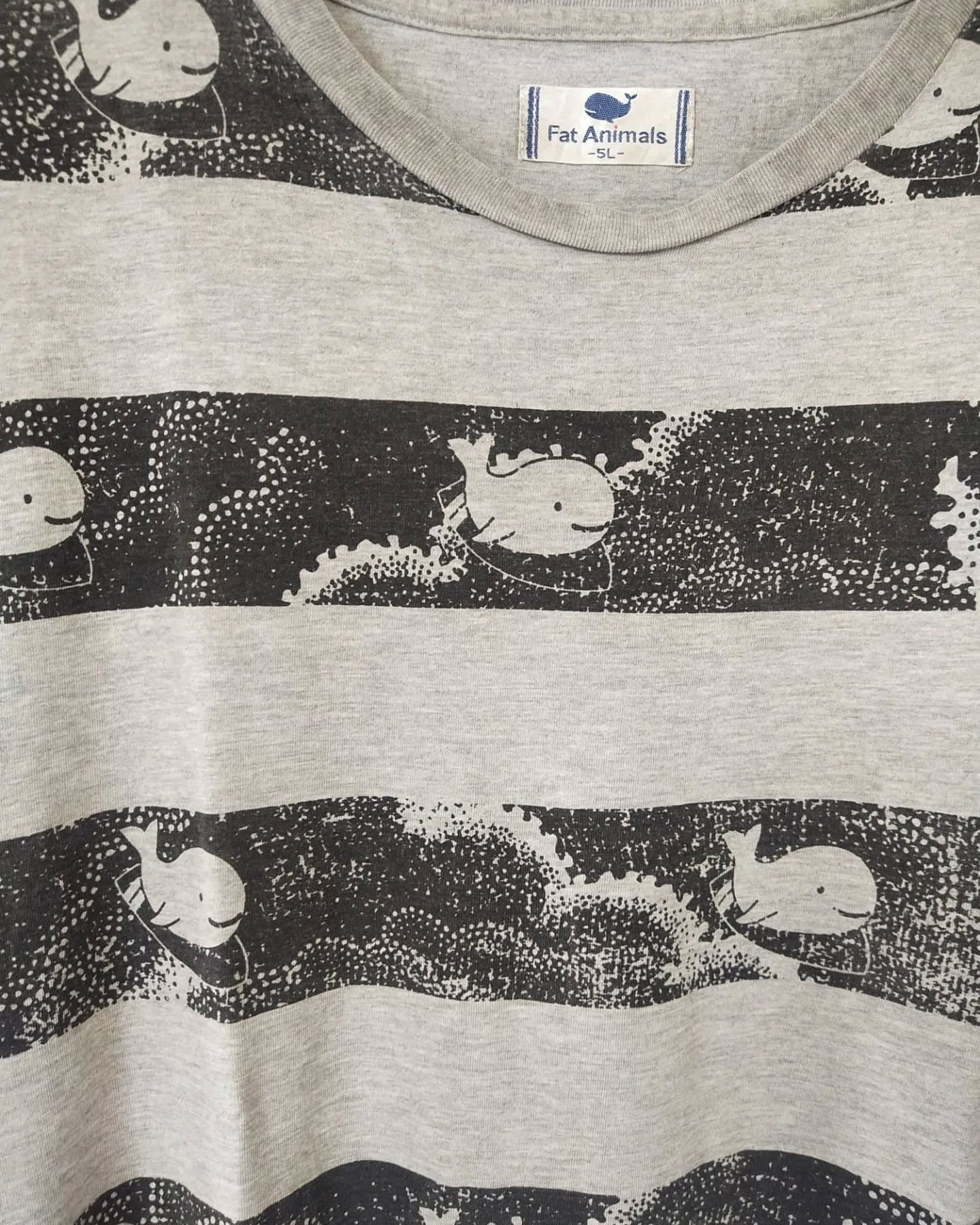 Japanese Brand Fat Animals Fish Pattern Extra Large Tees Size US XXL / EU 58 / 5 - 2 Thumbnail
