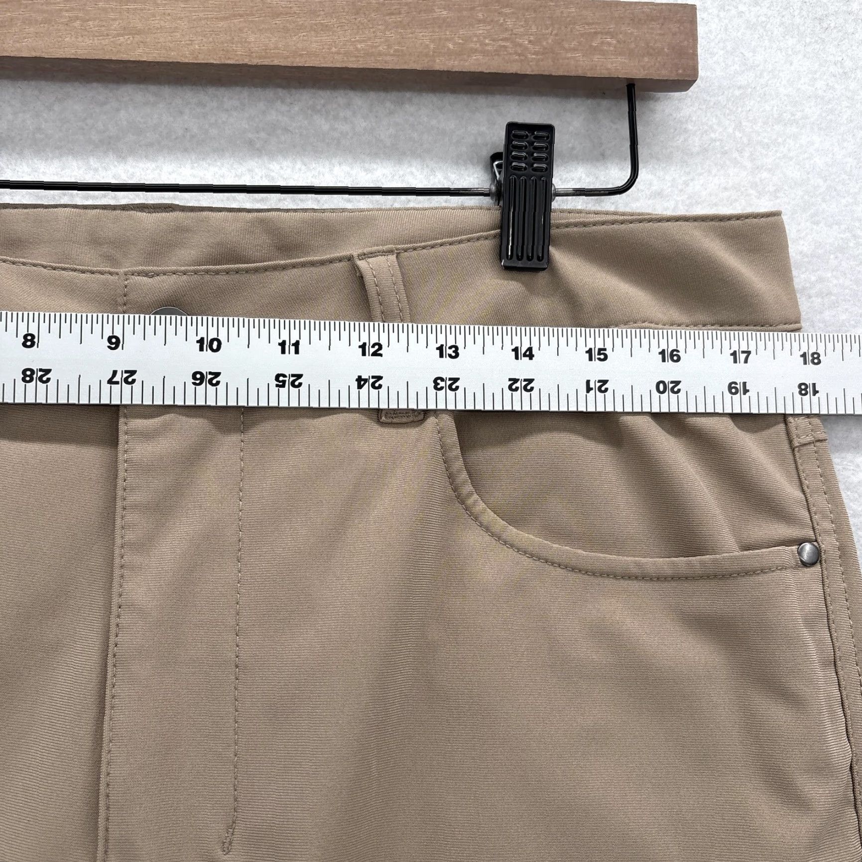 Vintage OneDayAway Pants Mens 34x30 Beige 5-Pocket Casual Performance Stretch Tech Golf Shirt? Size US 34 / EU 50 - 5 Thumbnail