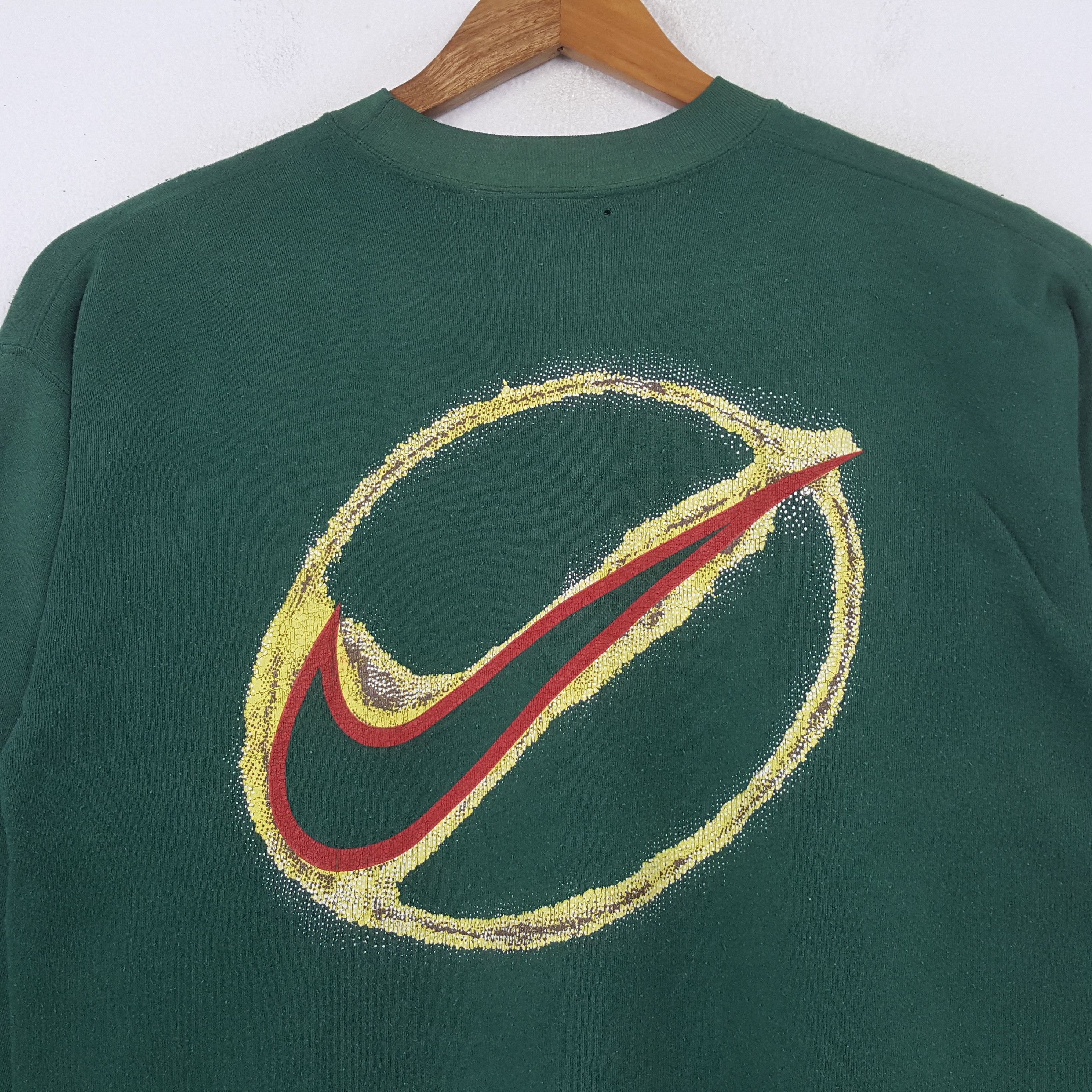 Nike Vintage NIKE Big Swoosh Design Sportswear Sweatshirt C292N25 Size US L / EU 52-54 / 3 - 2 Thumbnail