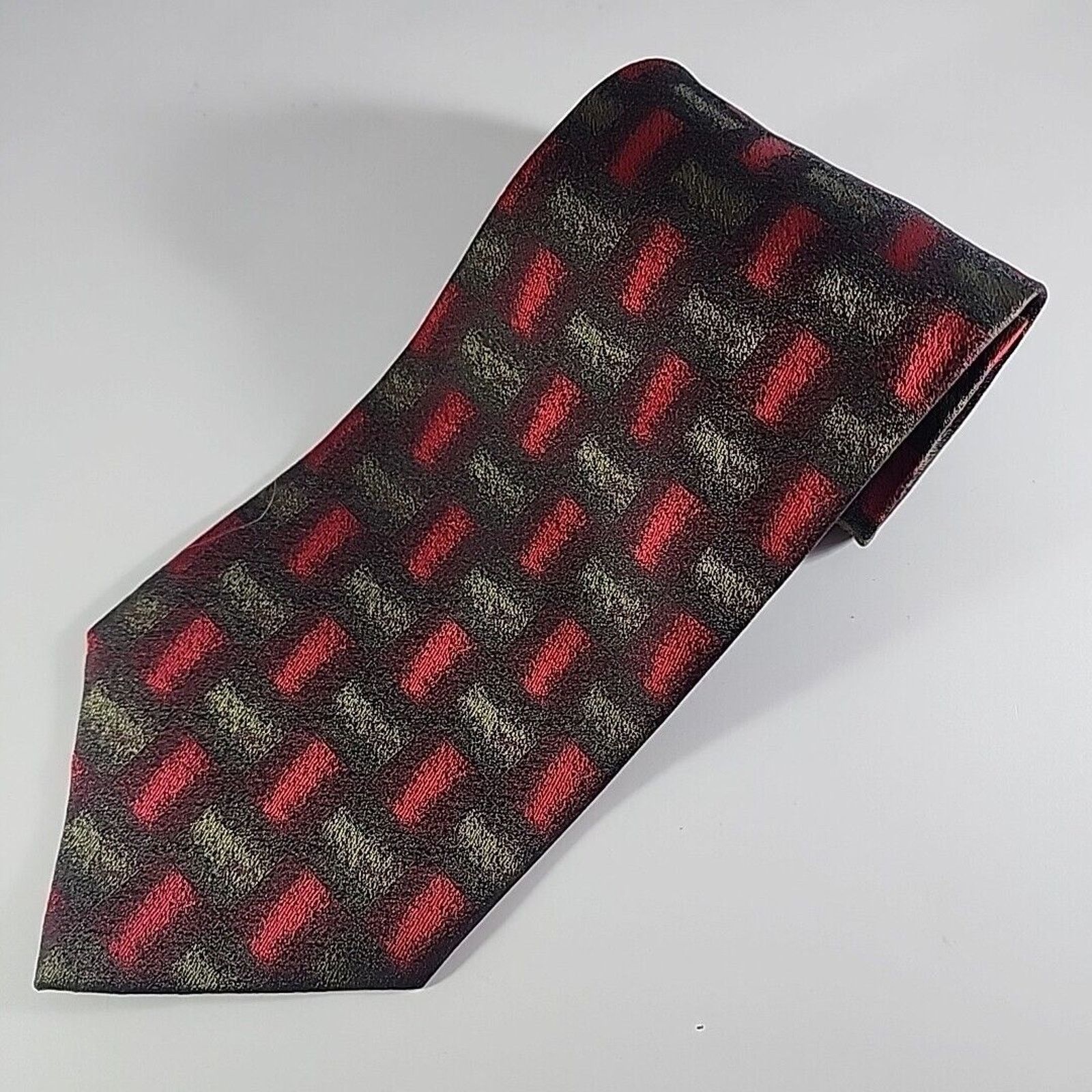 Vintage Ferrell Reed Silk Jacquard Necktie - Red-Green Geometric Size ONE SIZE - 1 Thumbnail