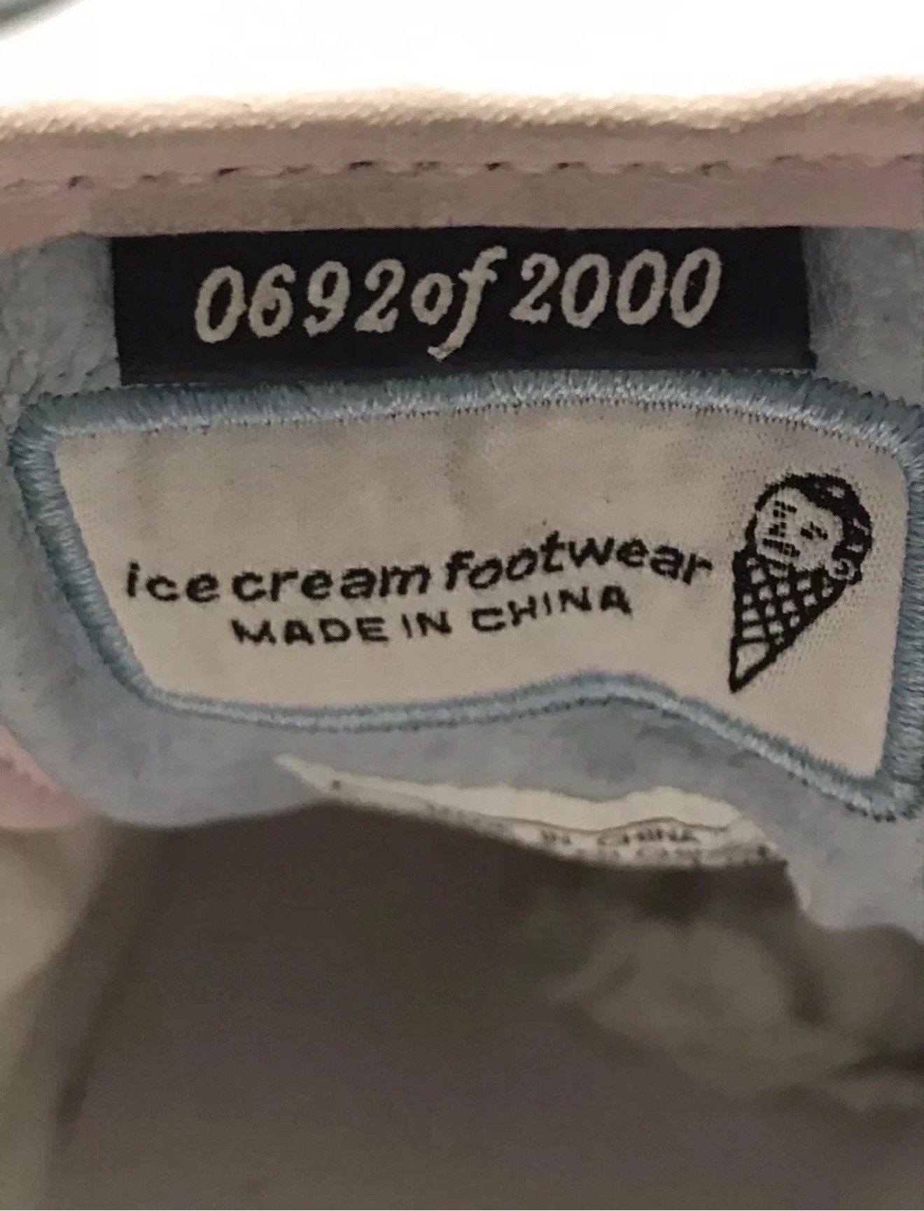 Reebok Reebok x Ice Cream Boutique Lipstick Flavor NEW Size US 7 / IT 37 - 6 Thumbnail