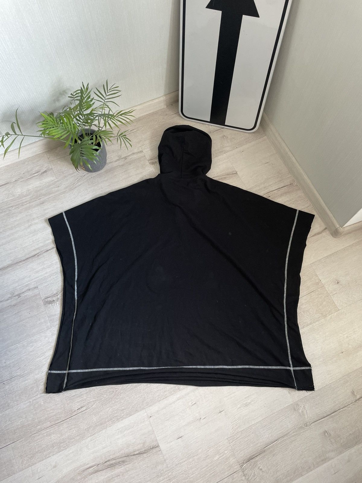 Seditionaries × Tripp NYC Killstar Grunge Poncho Oversized Hoodie Gothic Asymmetric Y2 Size US L / EU 52-54 / 3 - 2 Thumbnail
