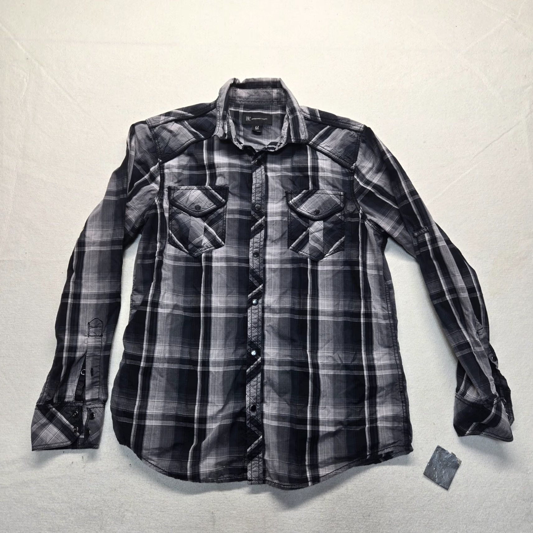 Vintage VINTAGE INC International Concepts Mens Button-Up Shirt Long Sleeve Plaid Black Medium Western Style Size US M / EU 48-50 / 2 - 2 Thumbnail