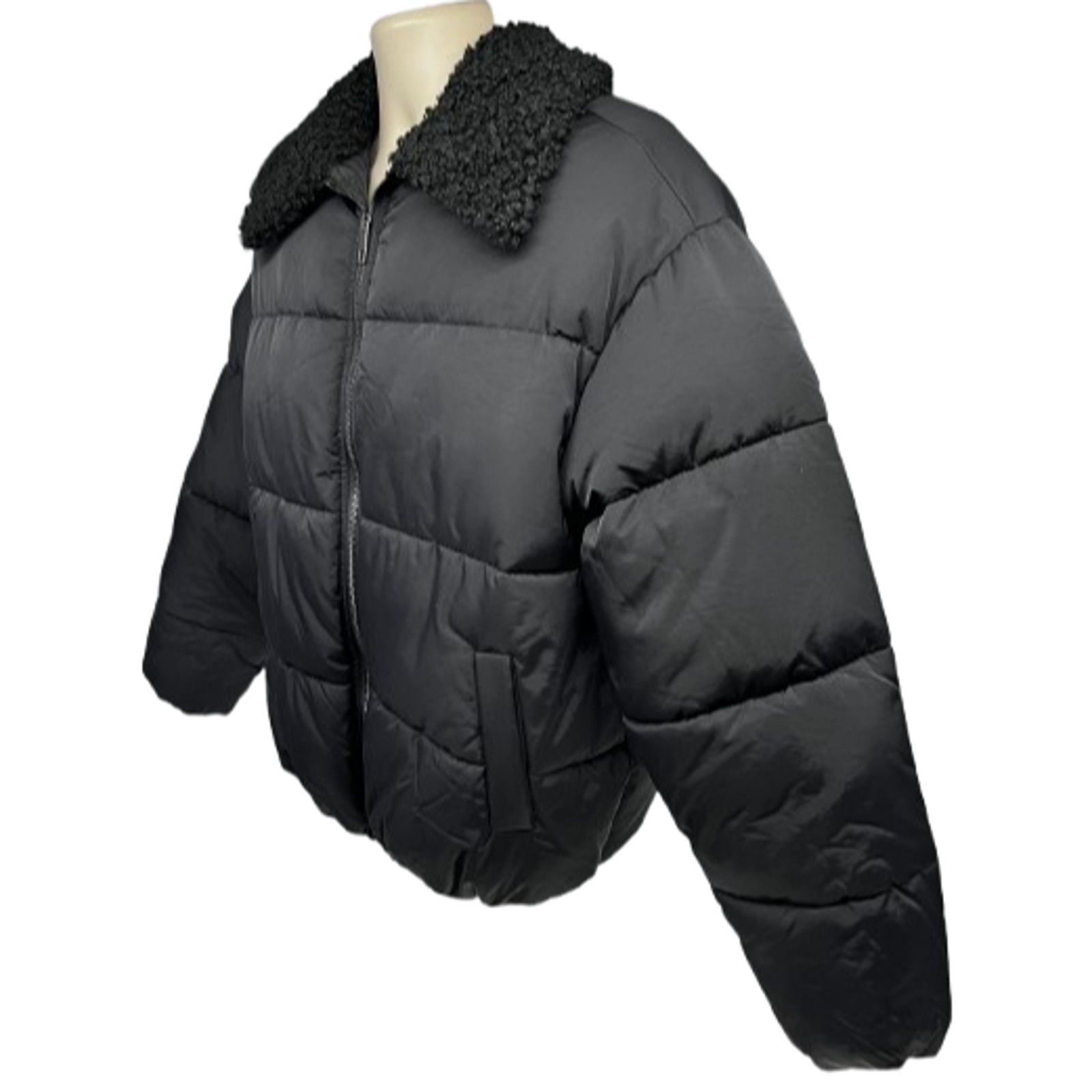Urban Outfitters Urban Outfitters Black Zip Up Puffer Jacket M Sherpa Collar Size US M / EU 48-50 / 2 - 7 Thumbnail
