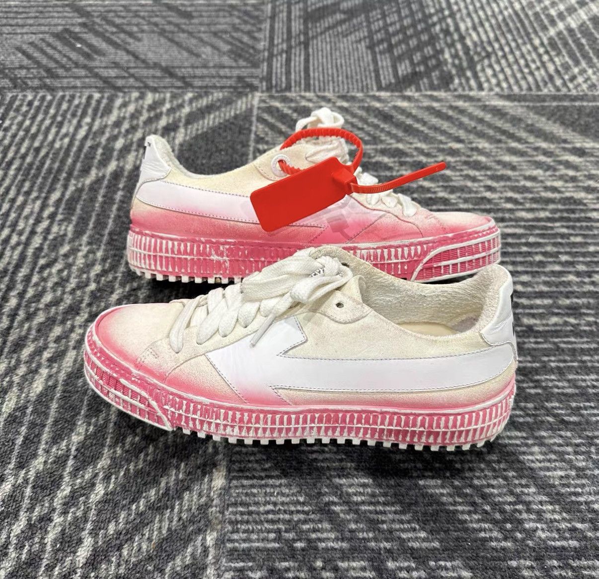 Off-White Off-White White-pink Gradient Sneakers J42 Size US 5 / IT 35 - 4 Thumbnail